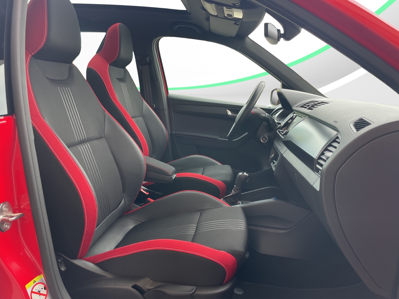 SKODA Fabia 1.0 TSI Monte Carlo DSG-image-13