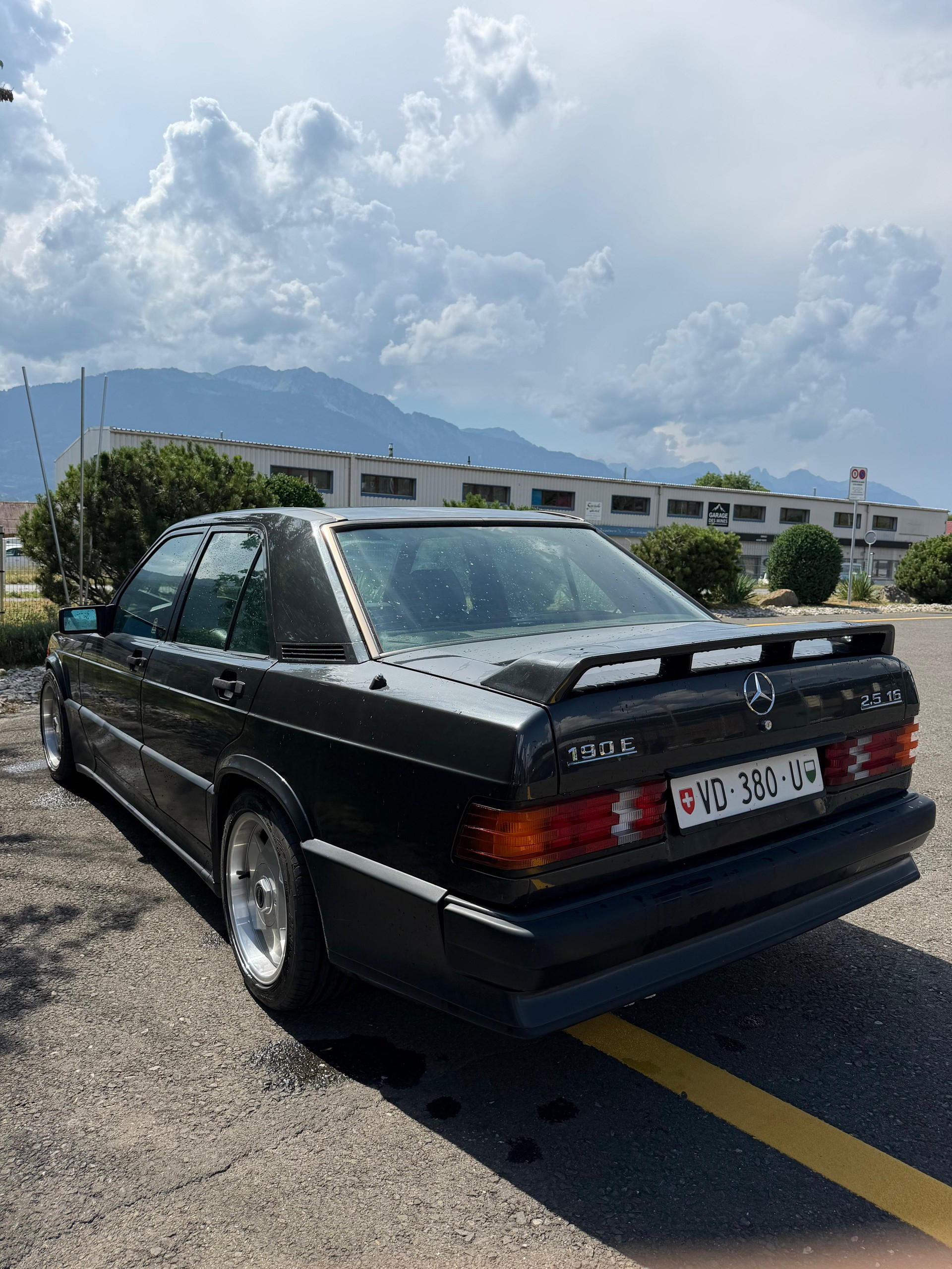MERCEDES-BENZ 190 E 2.5-16-image-7