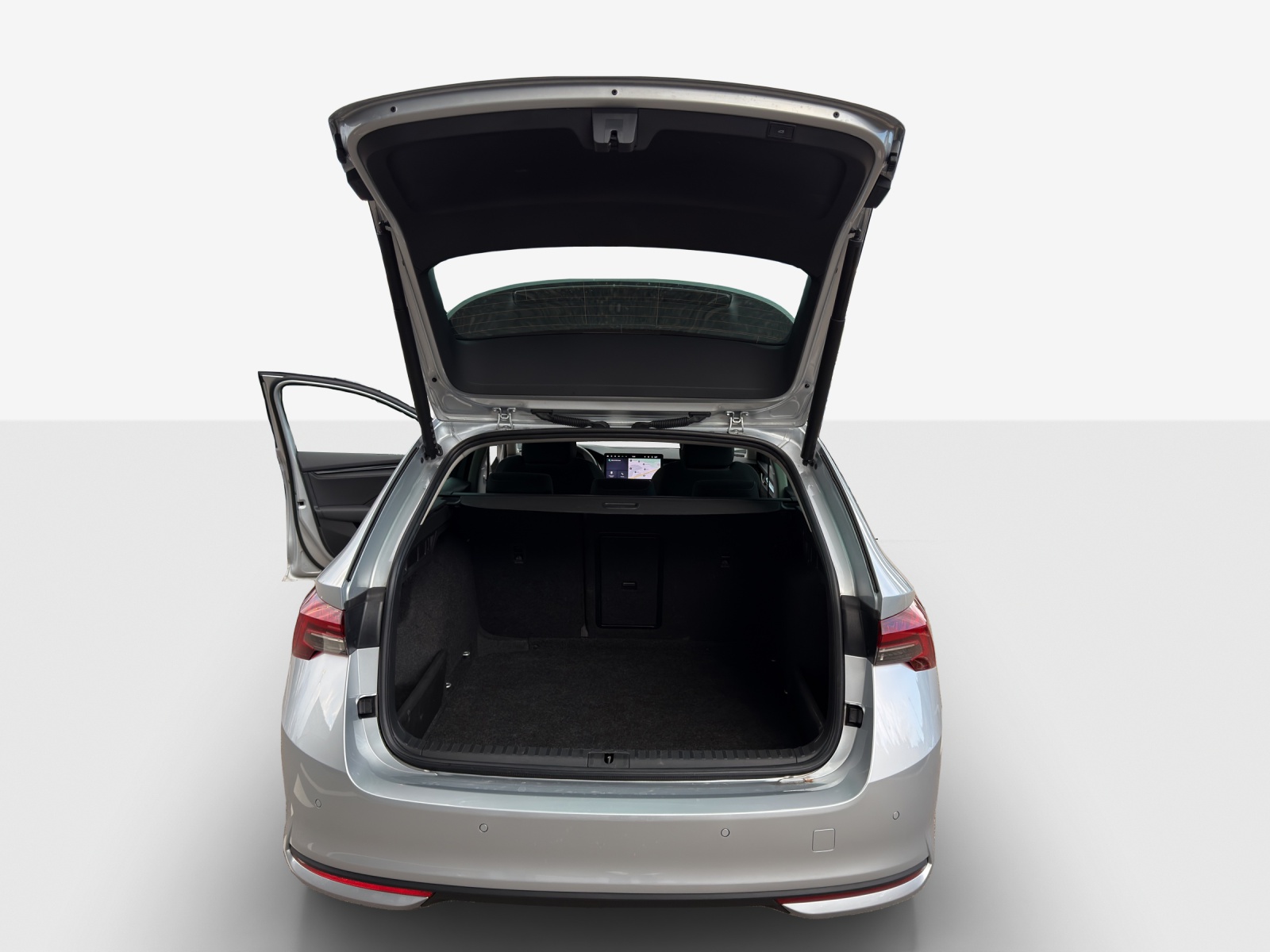 SKODA Octavia Combi 1.5 TSI mHEV DSG Dynamic-image-12