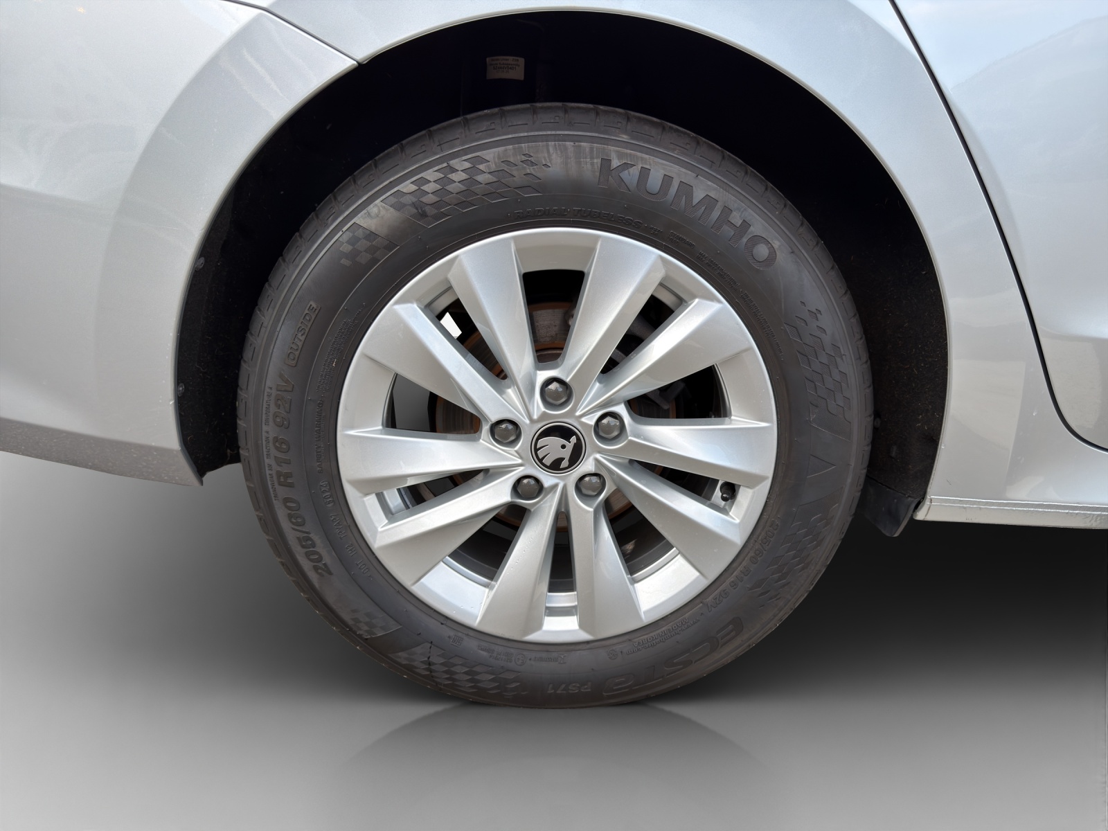 SKODA Octavia Combi 1.5 TSI mHEV DSG Dynamic-image-13