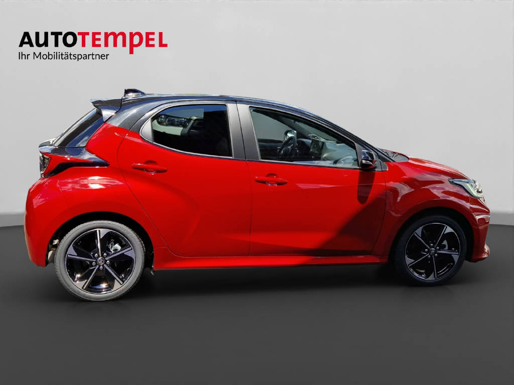 TOYOTA Yaris 1.5 VVT-i HSD Premium 47408/001-image-3