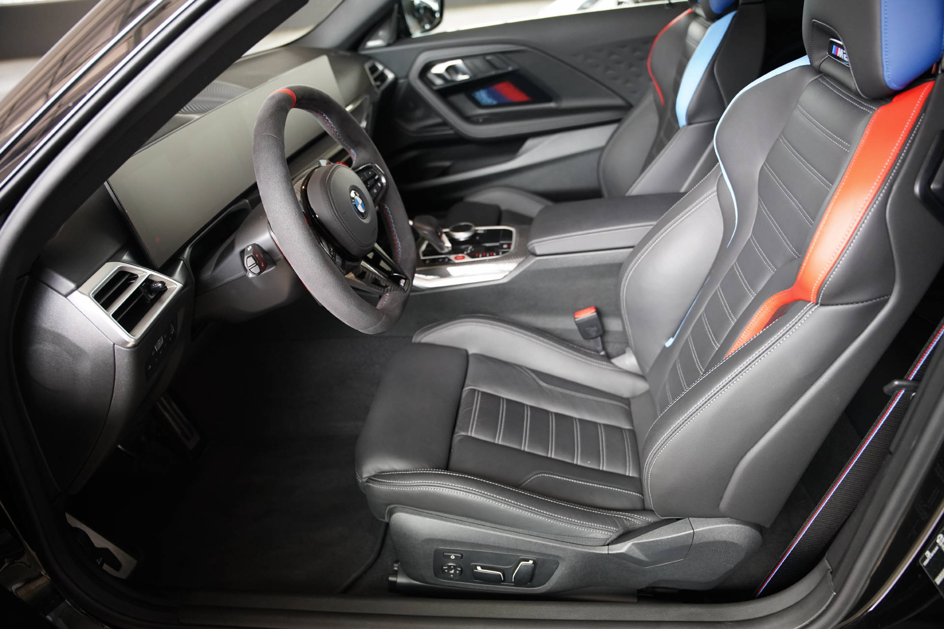 BMW M2 Steptronic LCI-image-7