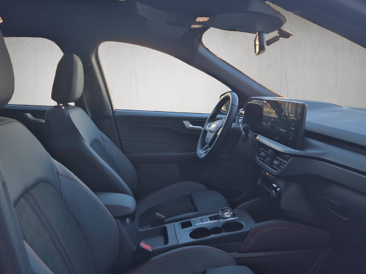 FORD Kuga 2.5 Hybrid ST-Line X 4x4-image-6