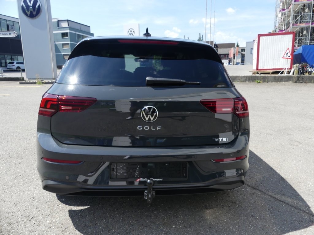 VW Golf 1.5 e TSI mHEV Value DSG-image-2