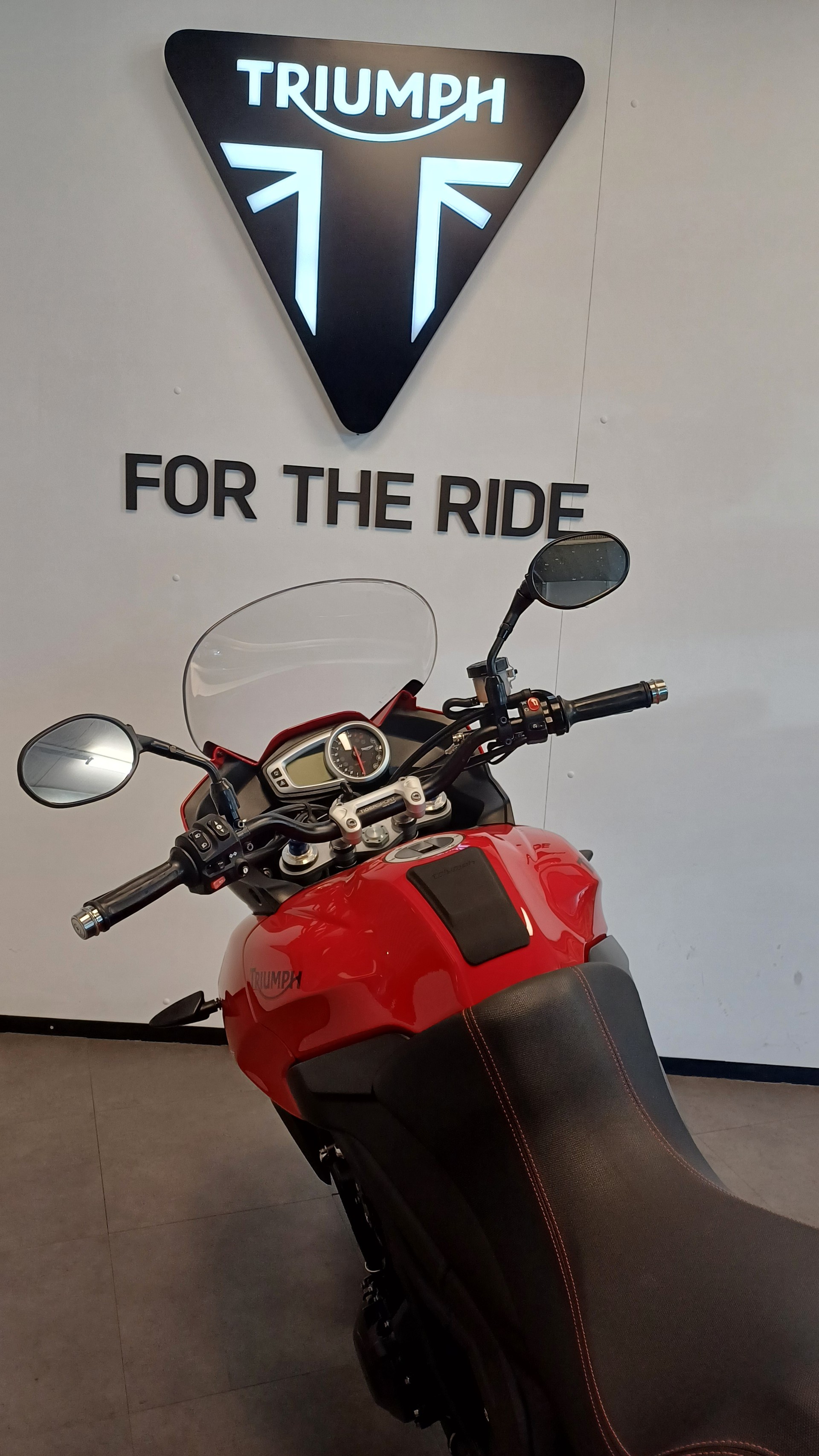 TRIUMPH Tiger Sport 1050 ABS-image-11