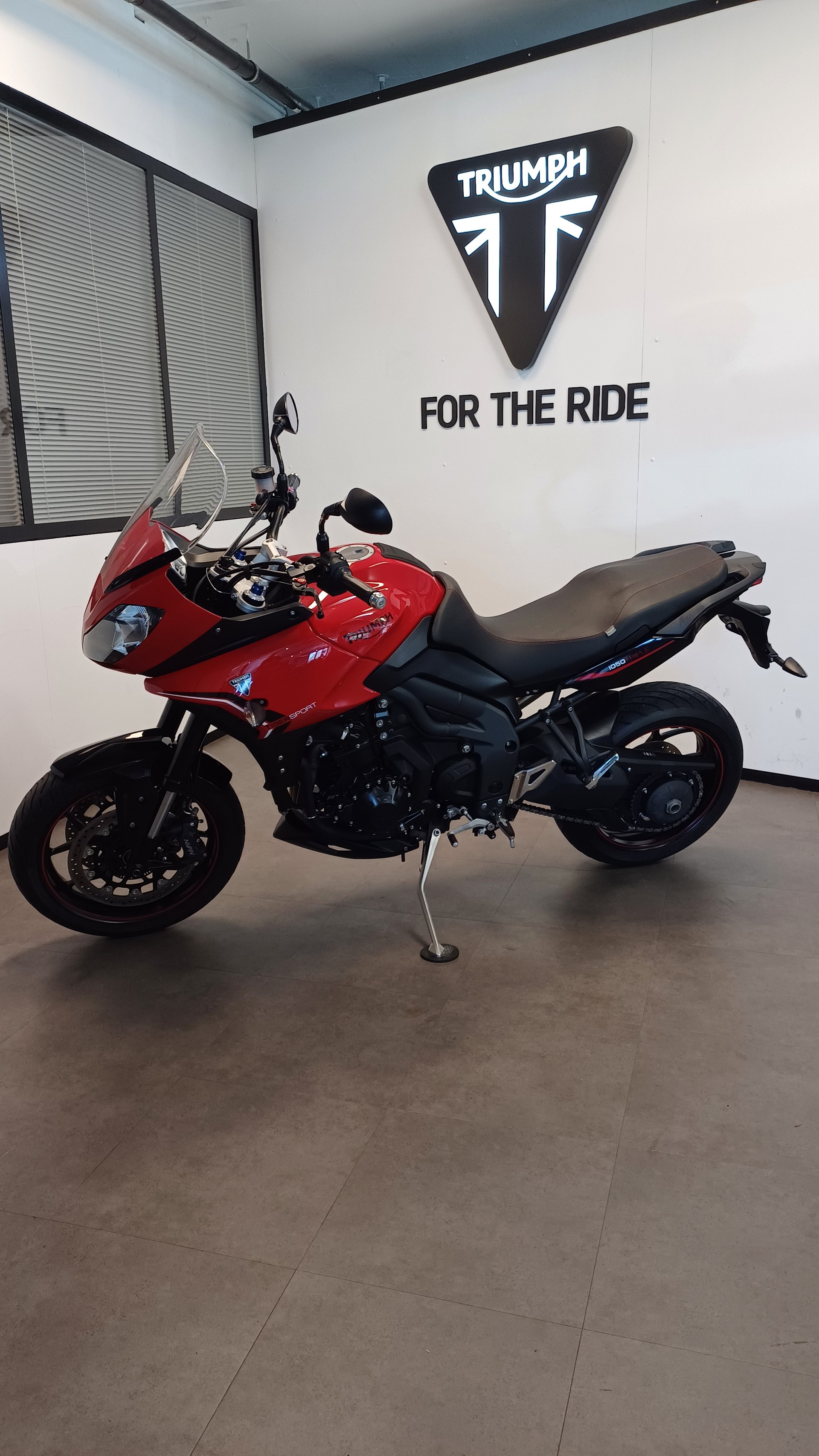 TRIUMPH Tiger Sport 1050 ABS-image-2
