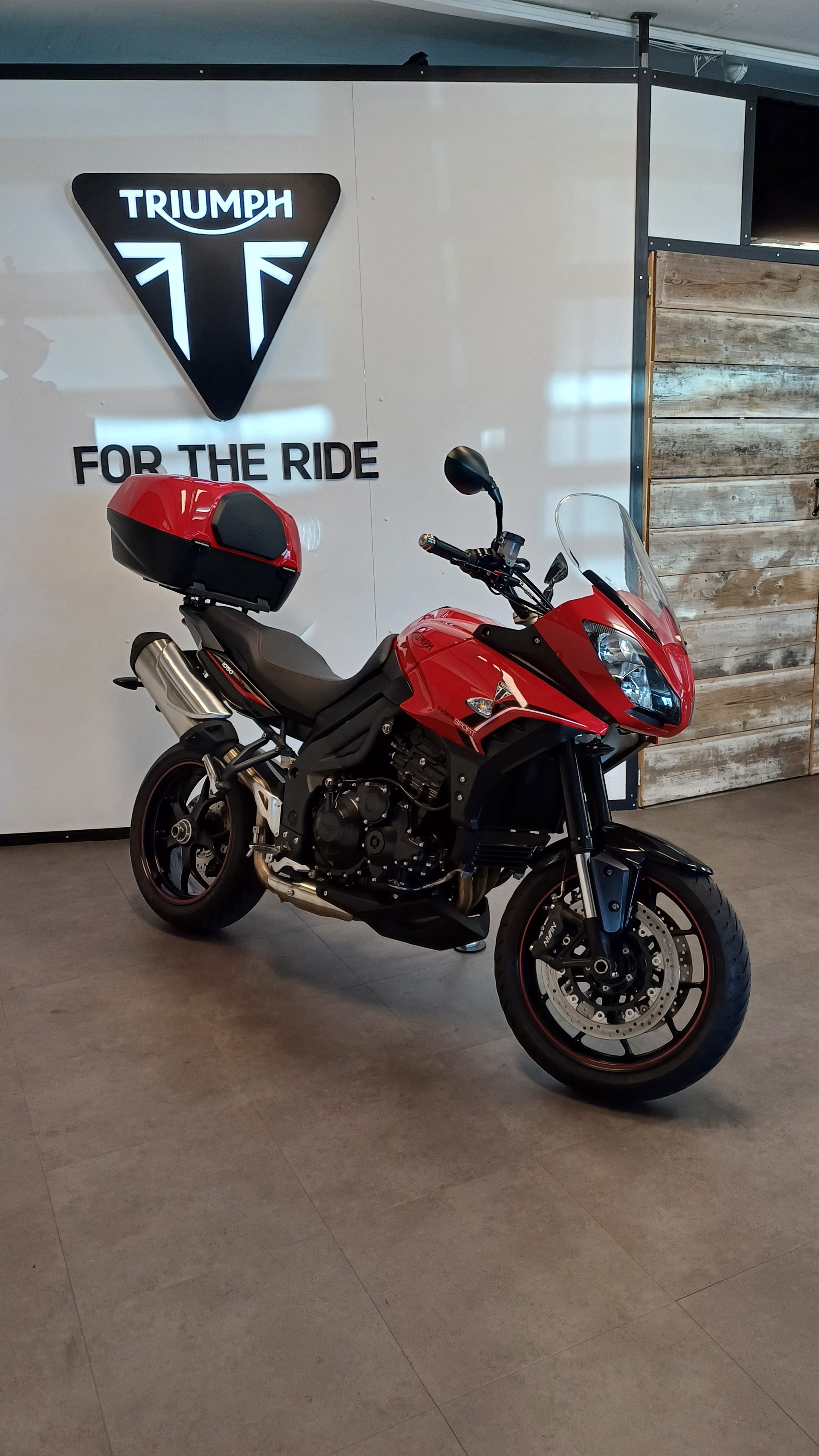 TRIUMPH Tiger Sport 1050 ABS-image-1