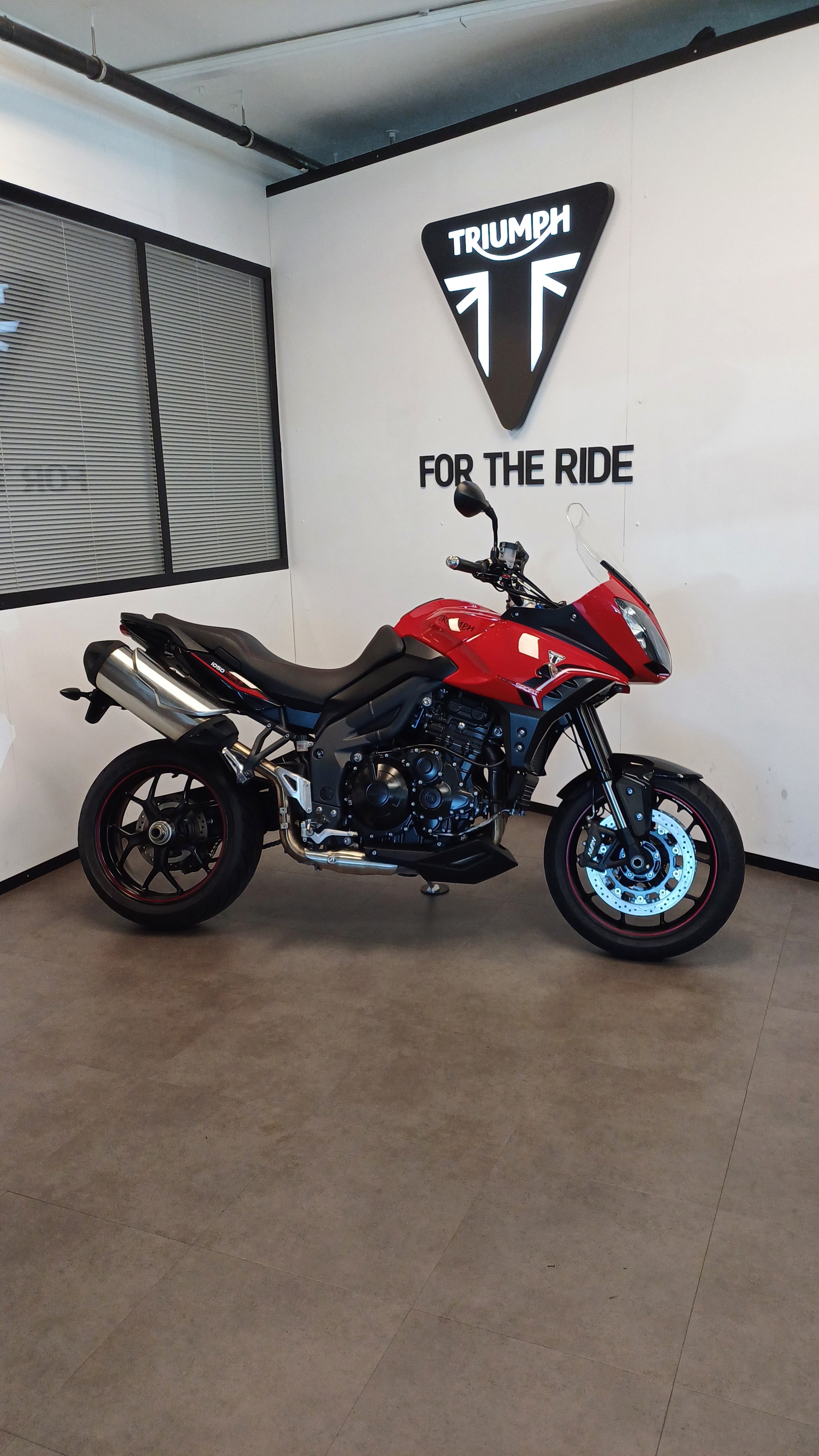 TRIUMPH Tiger Sport 1050 ABS-image-3