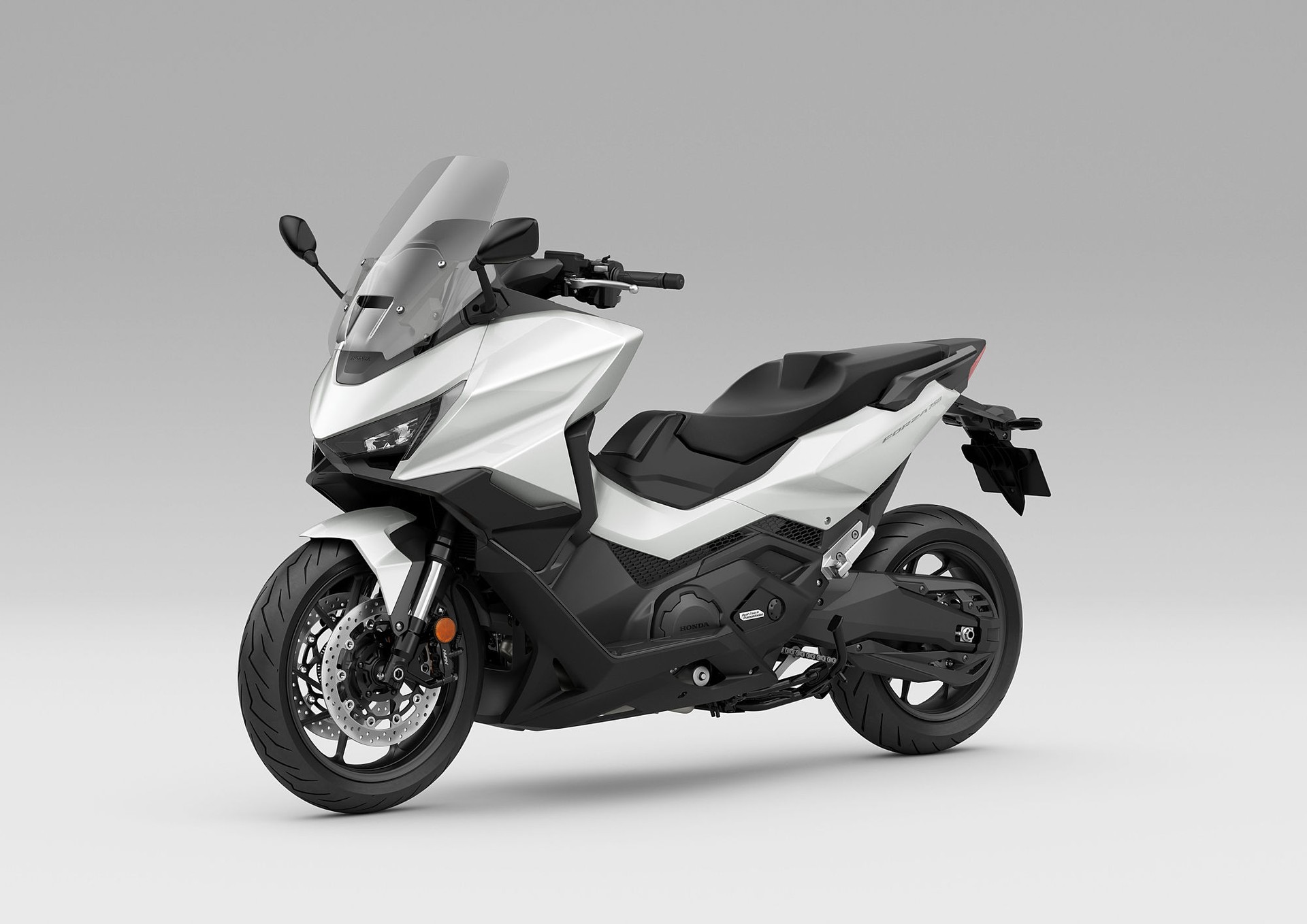 HONDA NSS 750-showroom-element-1