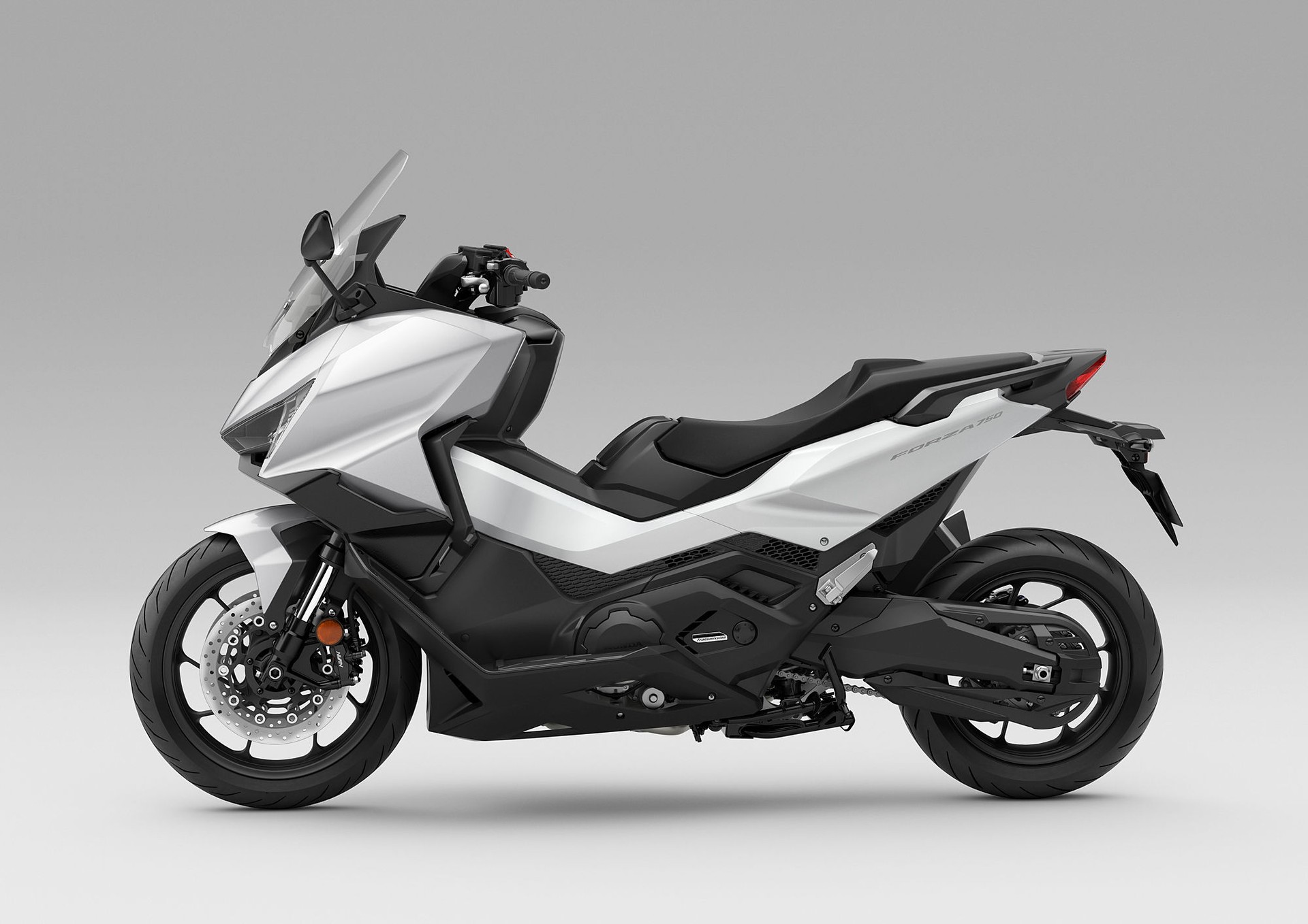 HONDA NSS 750-showroom-element-3