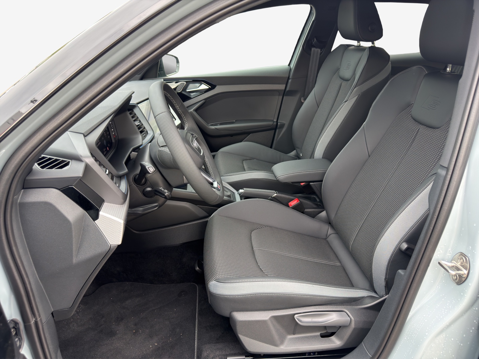 AUDI A1 Sportback 35 TFSI S Line S-tronic-image-7