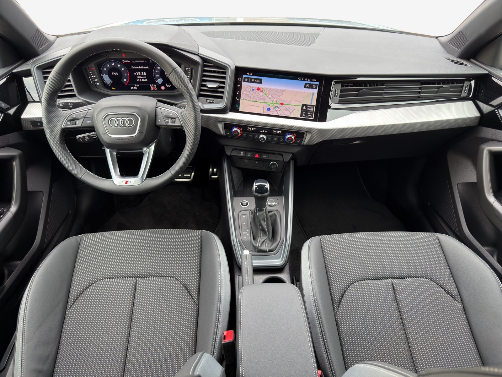 AUDI A1 Sportback 35 TFSI S Line S-tronic-image-8