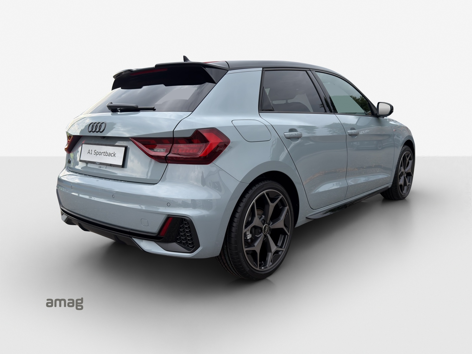 AUDI A1 Sportback 35 TFSI S Line S-tronic-image-4