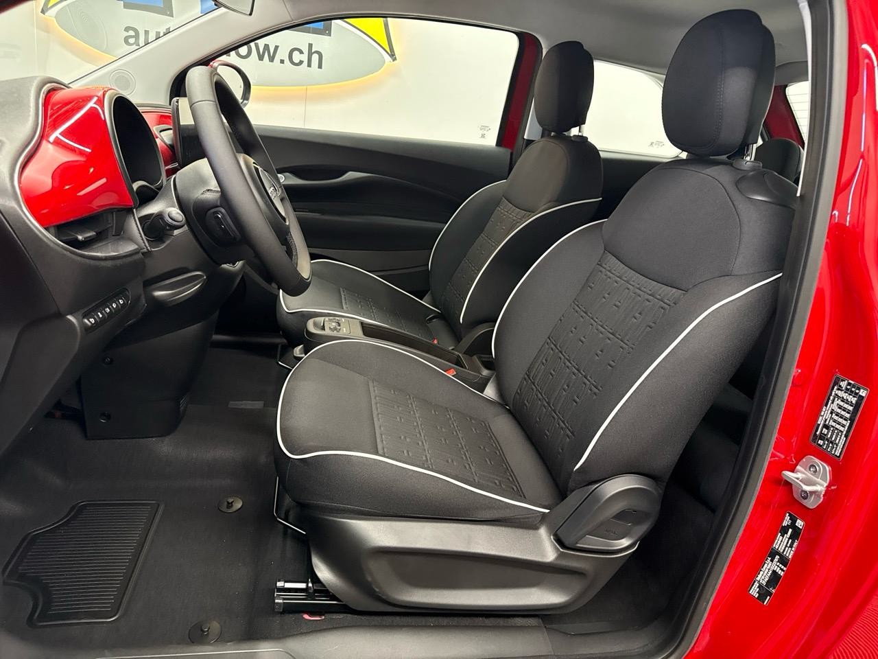FIAT 500 electric 87 kW Cult-showroom-element-3