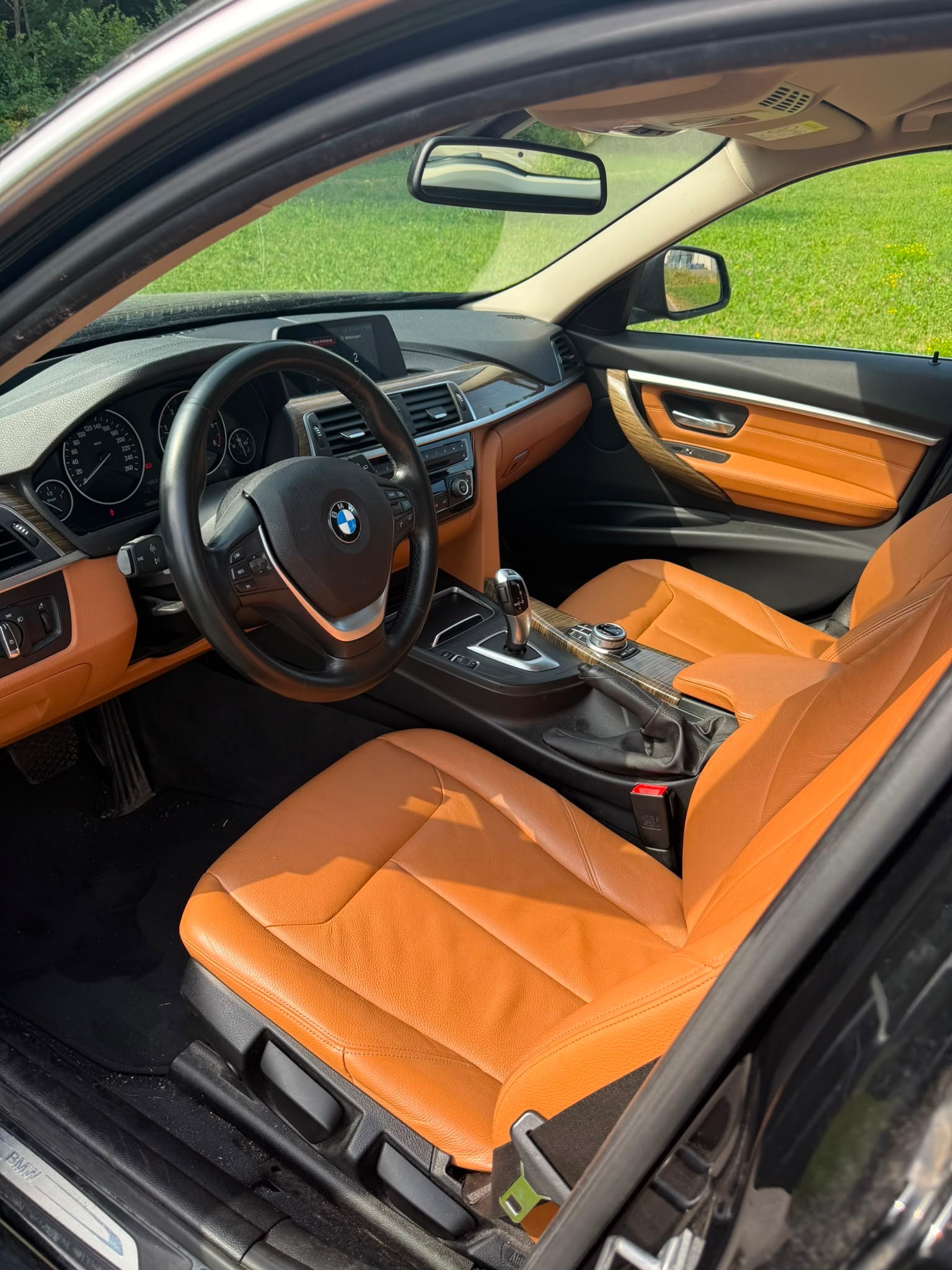 BMW 320d Efficient Dynamics Edition Touring Steptronic-image-7