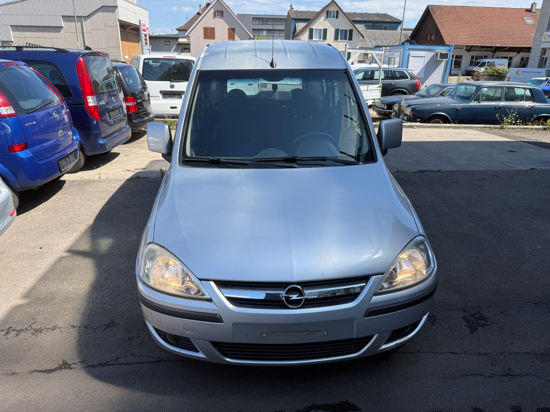 OPEL Combo 1.6 CNG Enjoy-image-2