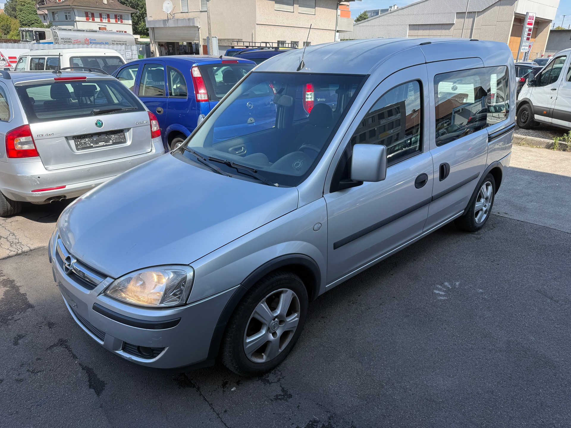 OPEL Combo 1.6 CNG Enjoy-image-1