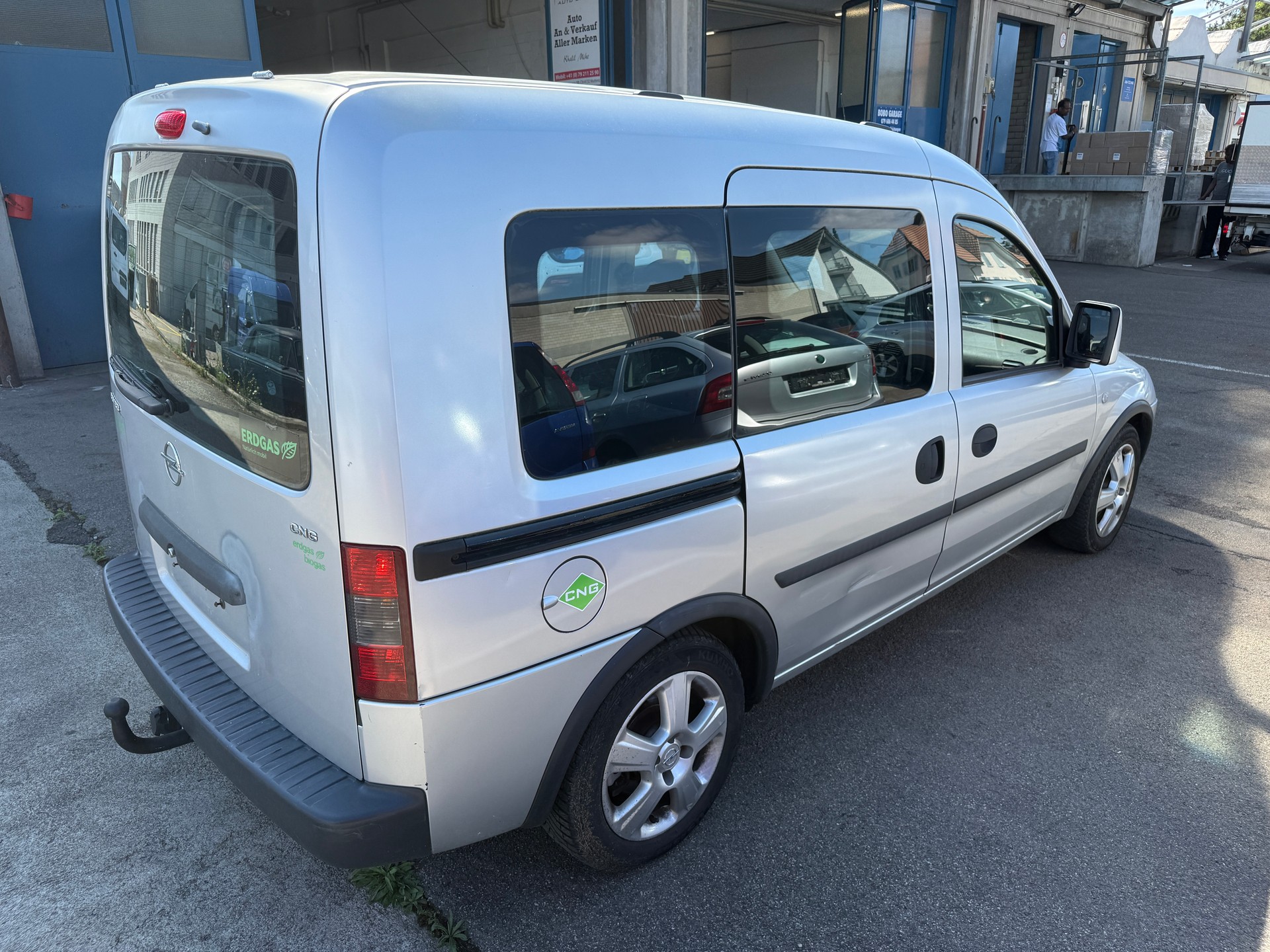 OPEL Combo 1.6 CNG Enjoy-image-4