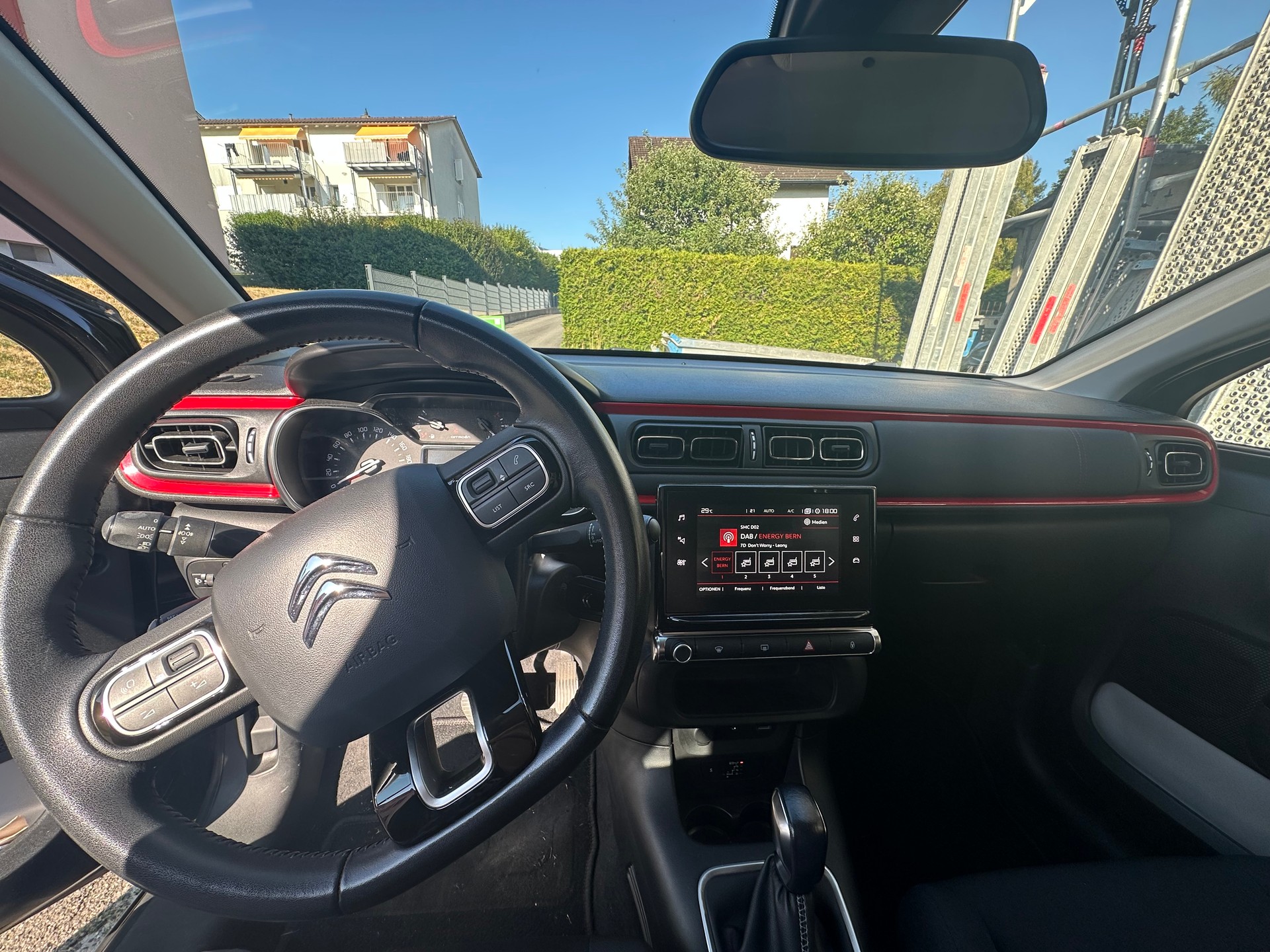 CITROEN 1.2 PureTech Shine-image-3