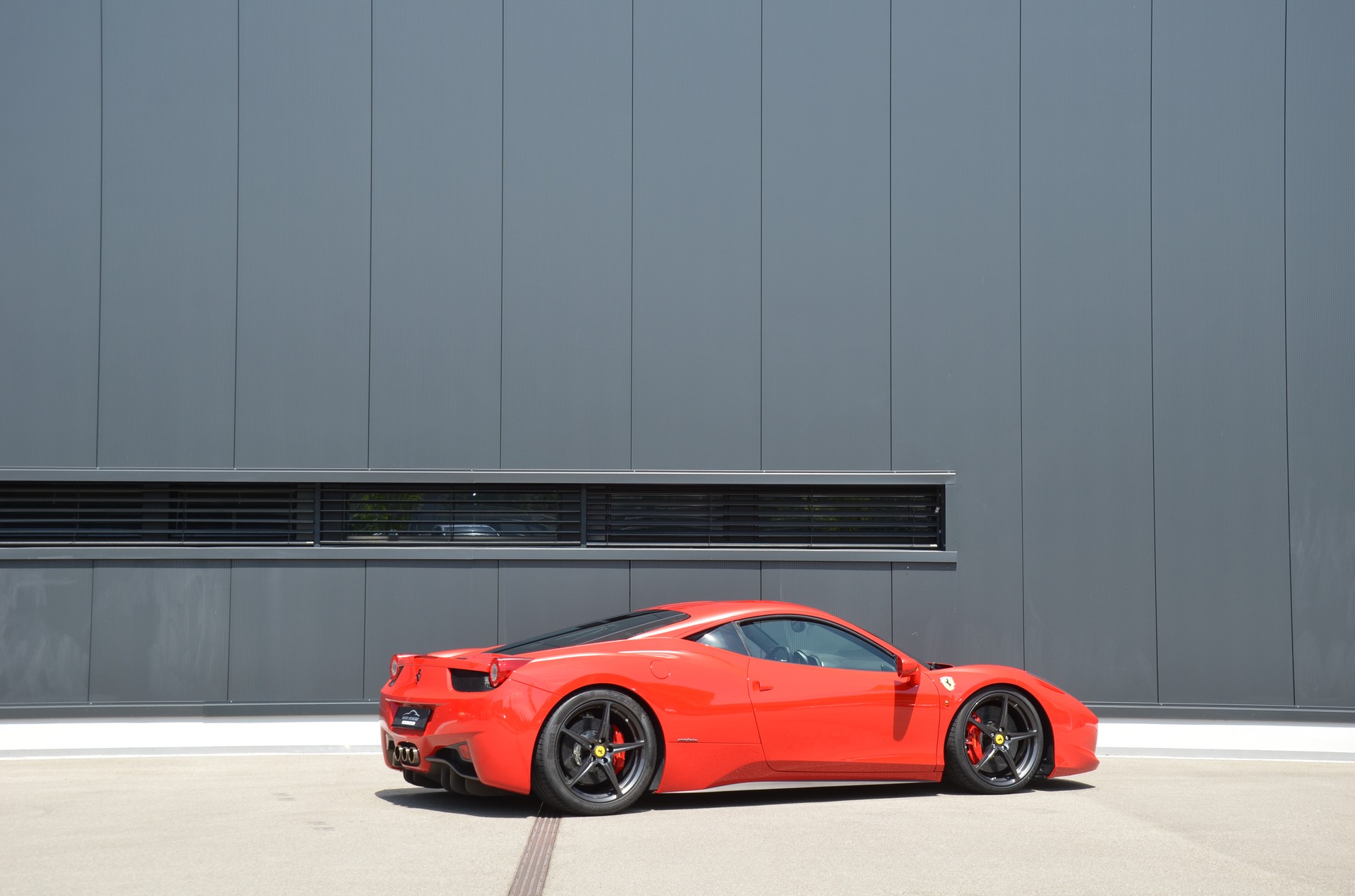FERRARI 458-showroom-element-3