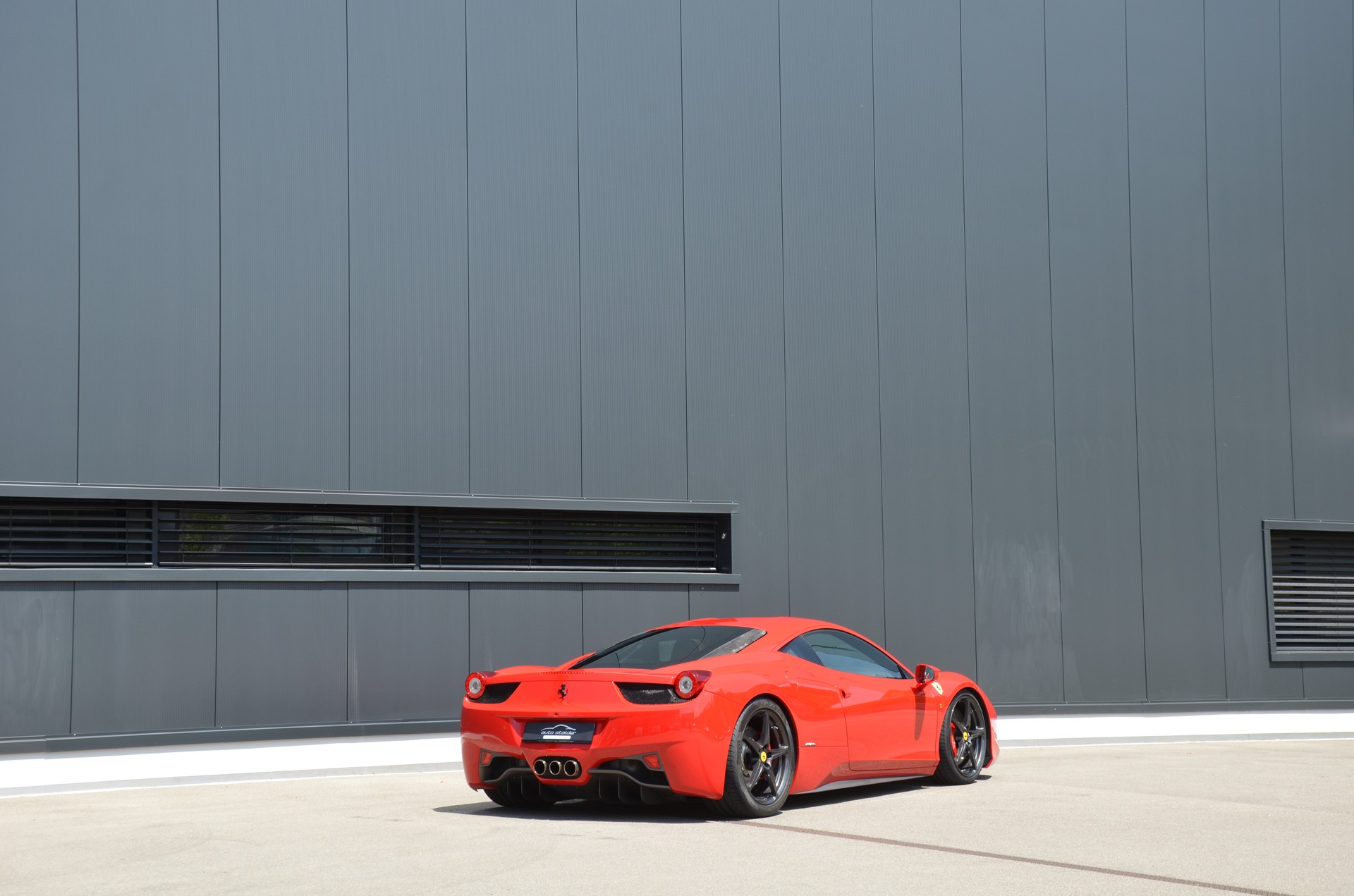 FERRARI 458-showroom-element-2