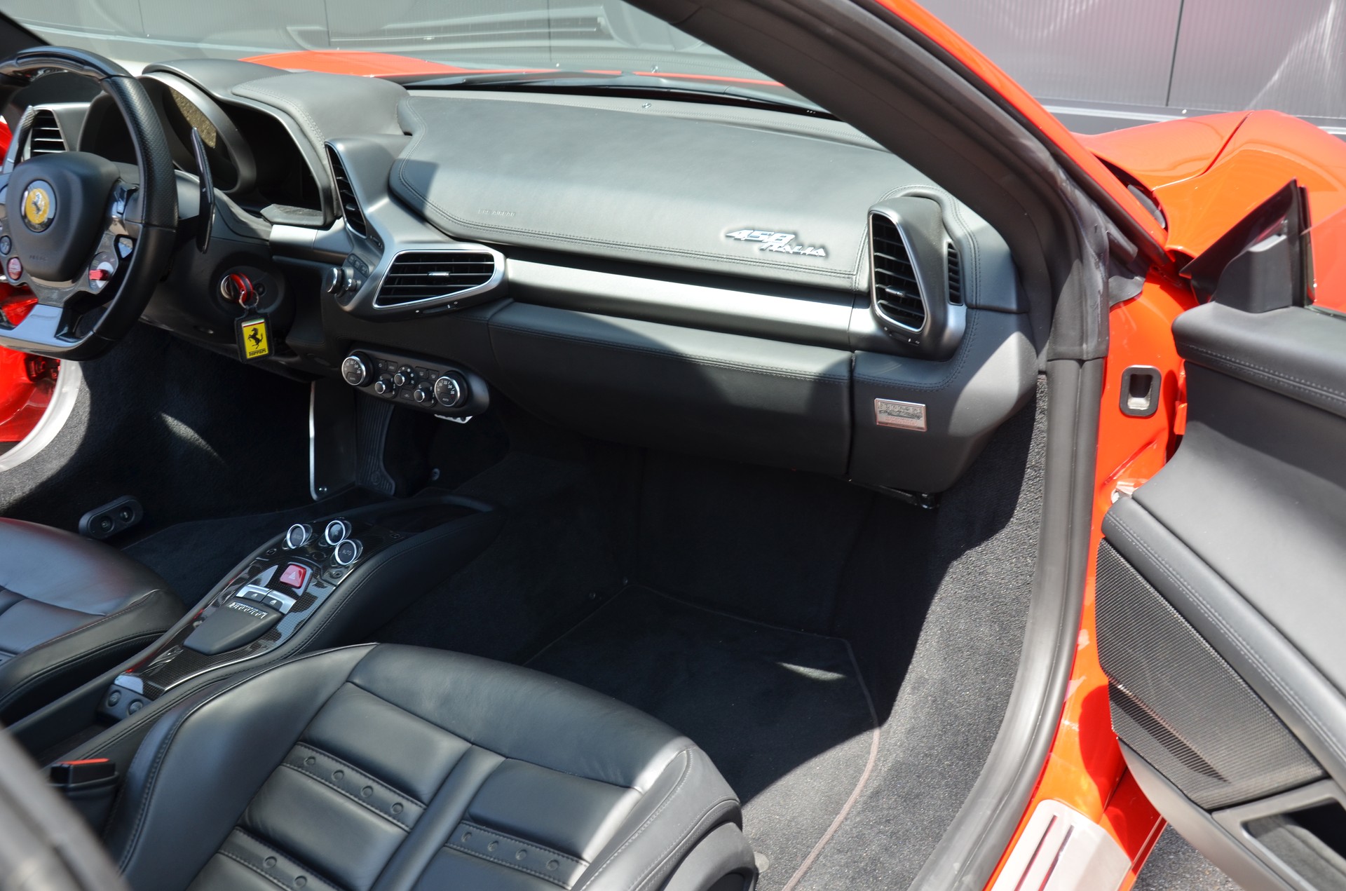 FERRARI 458-image-9