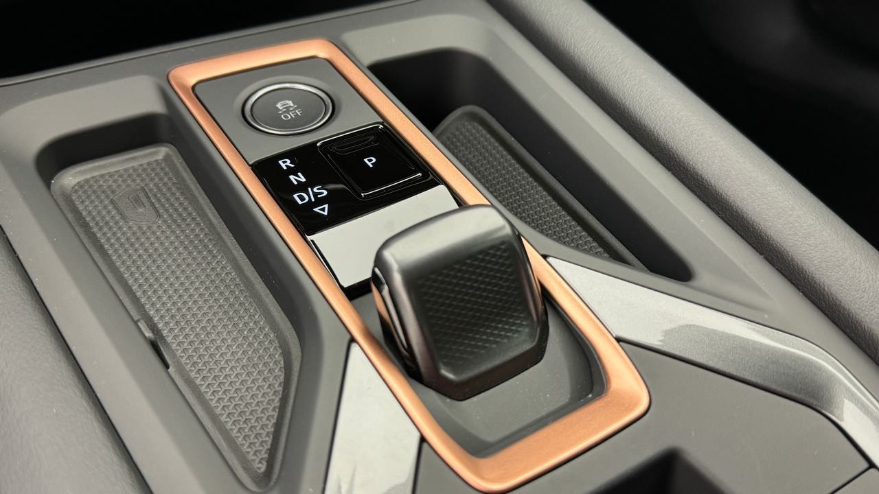 CUPRA LEON 1.5 e-HYBRID pHEV DSG-image-10