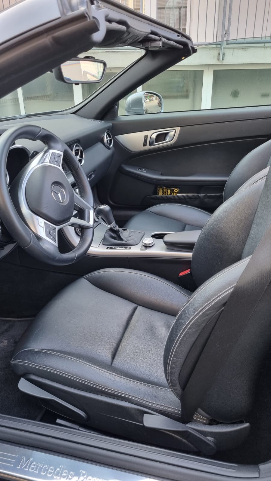 MERCEDES-BENZ SLK 200 7G-Tronic-image-4