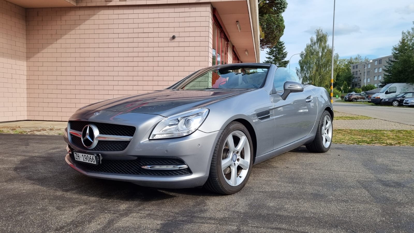 MERCEDES-BENZ SLK 200 7G-Tronic-image-0