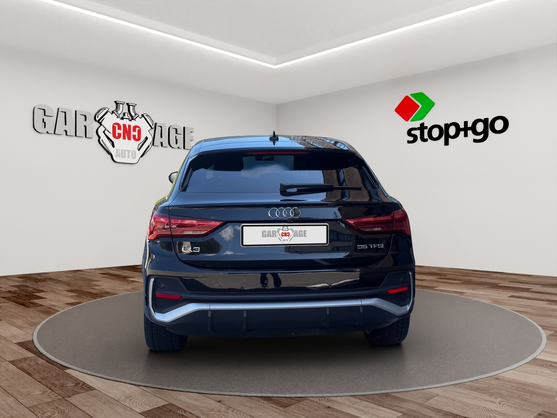 AUDI Q3 35 TFSI S line Attraction S-tronic-image-4