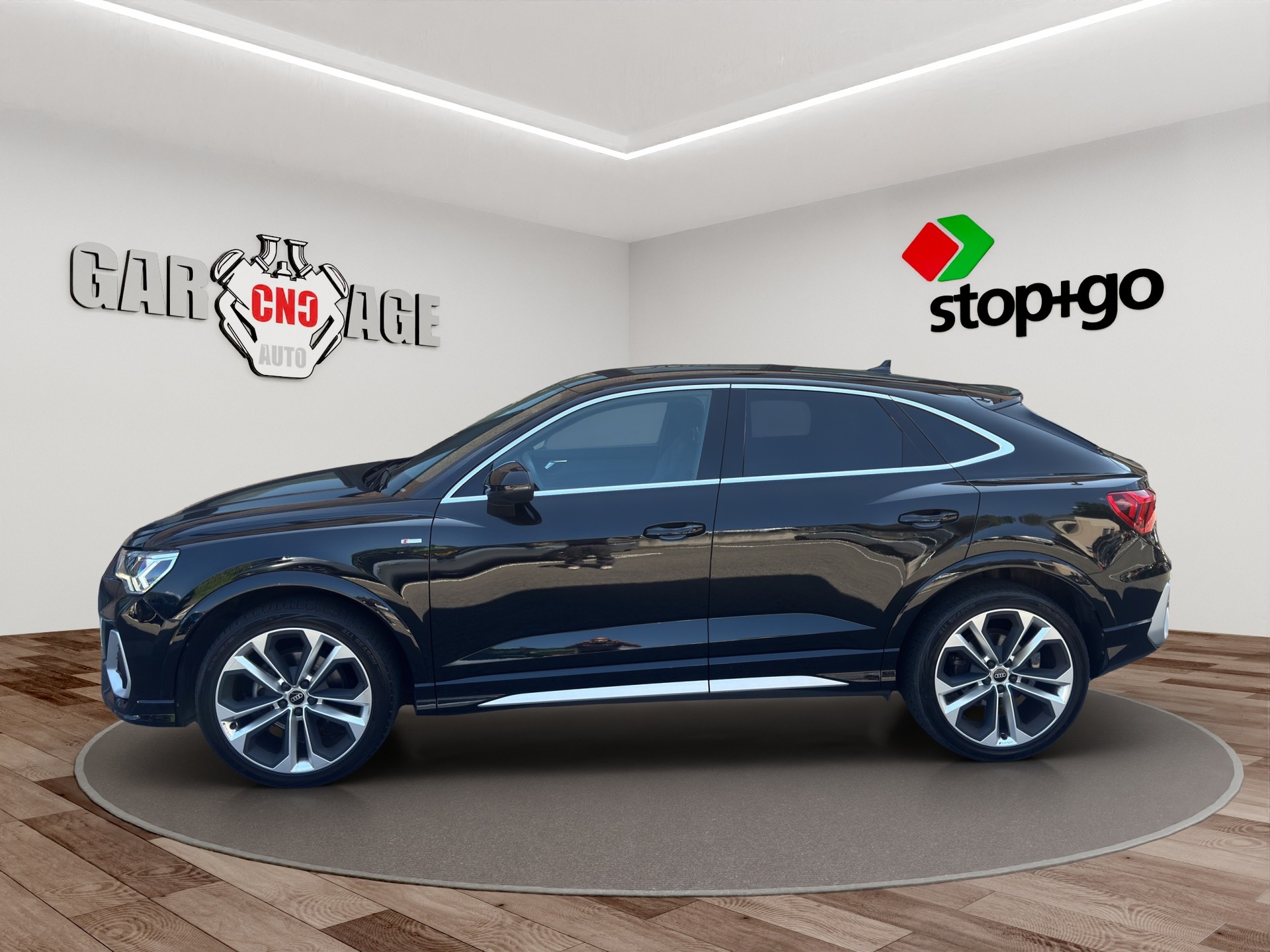 AUDI Q3 35 TFSI S line Attraction S-tronic-image-2