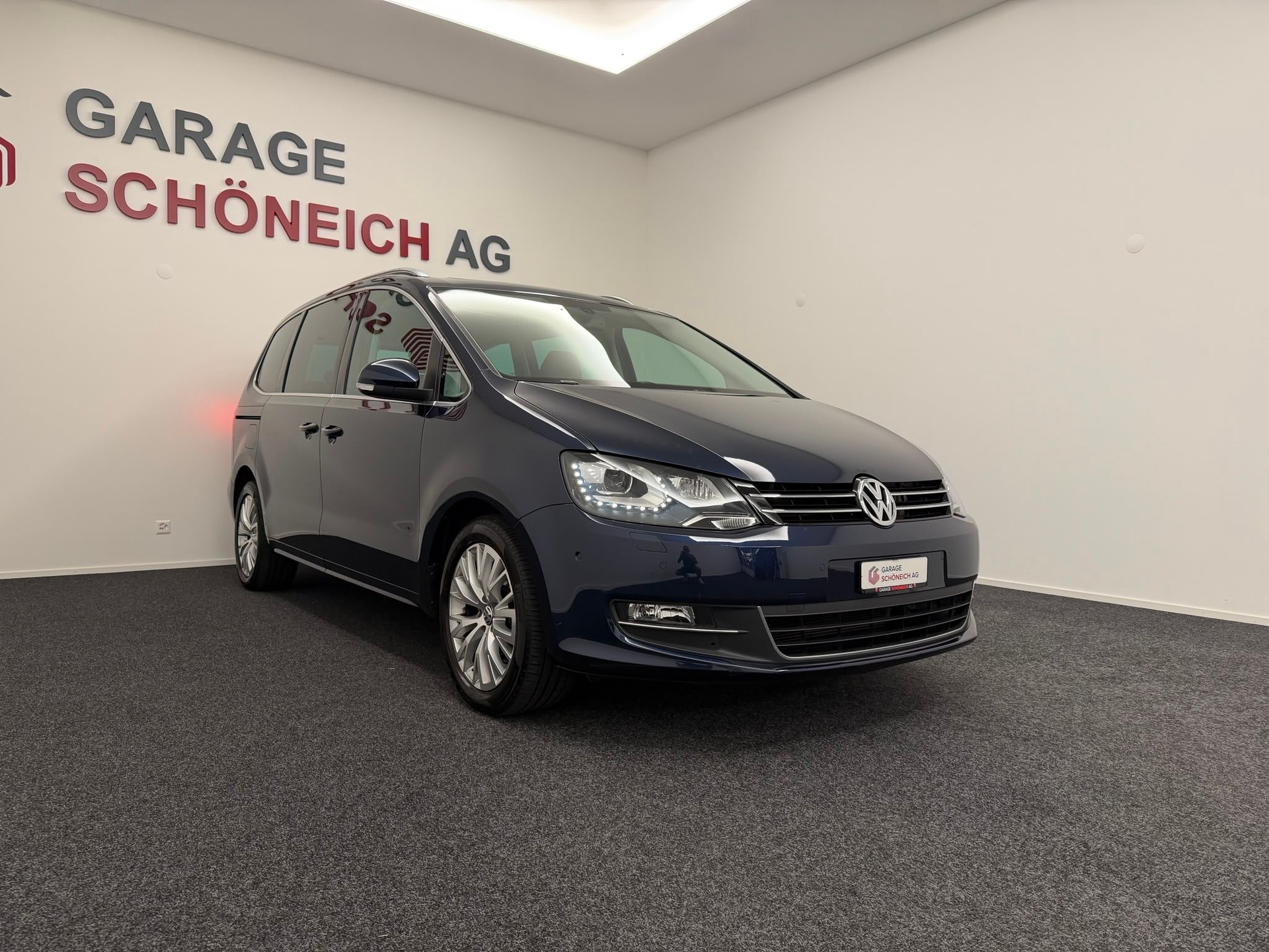 VW Sharan 2.0 TSI Highline DSG-image-2