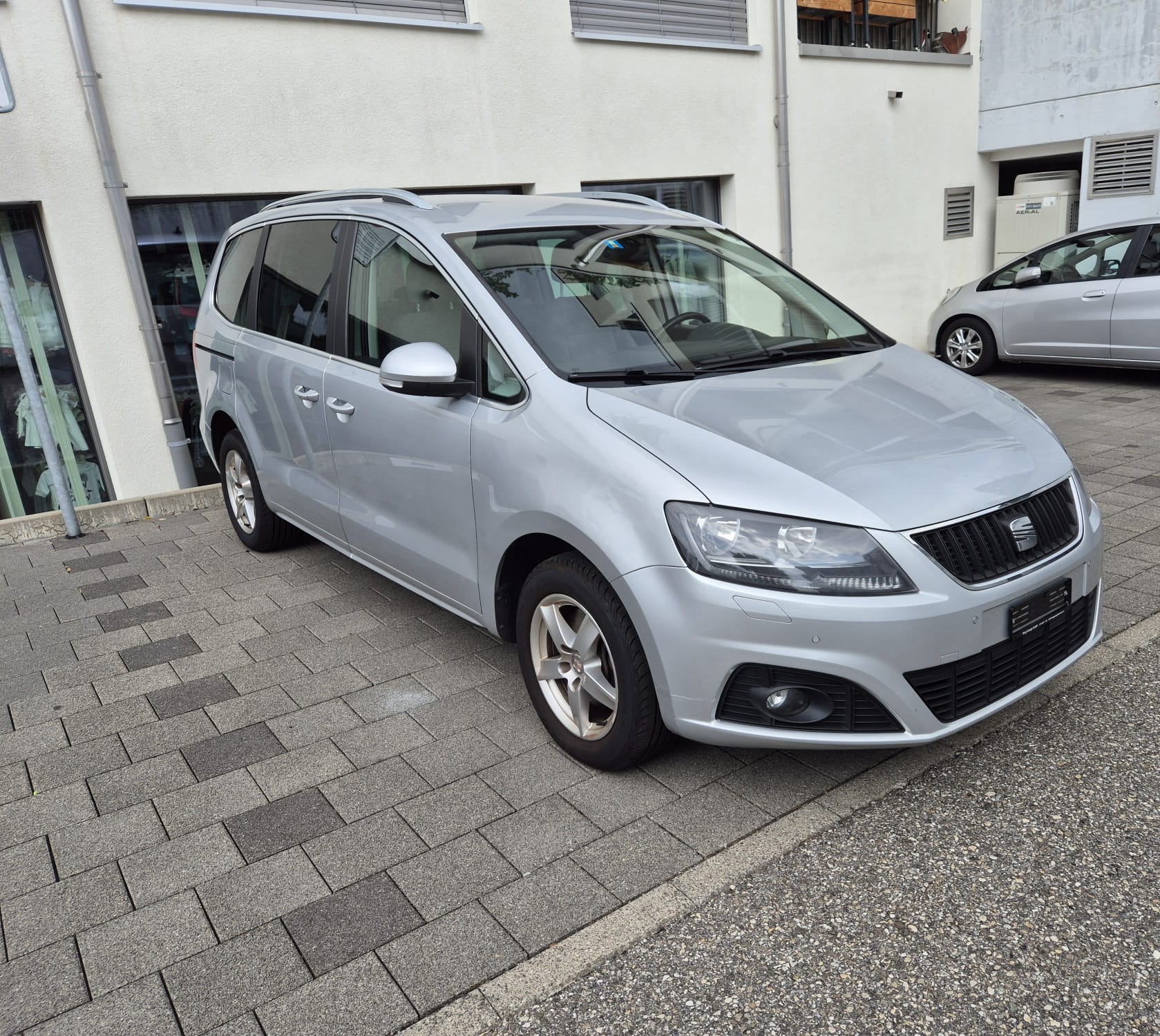 SEAT 2.0 TDI 140 Style Viva DSG S/S-image-1