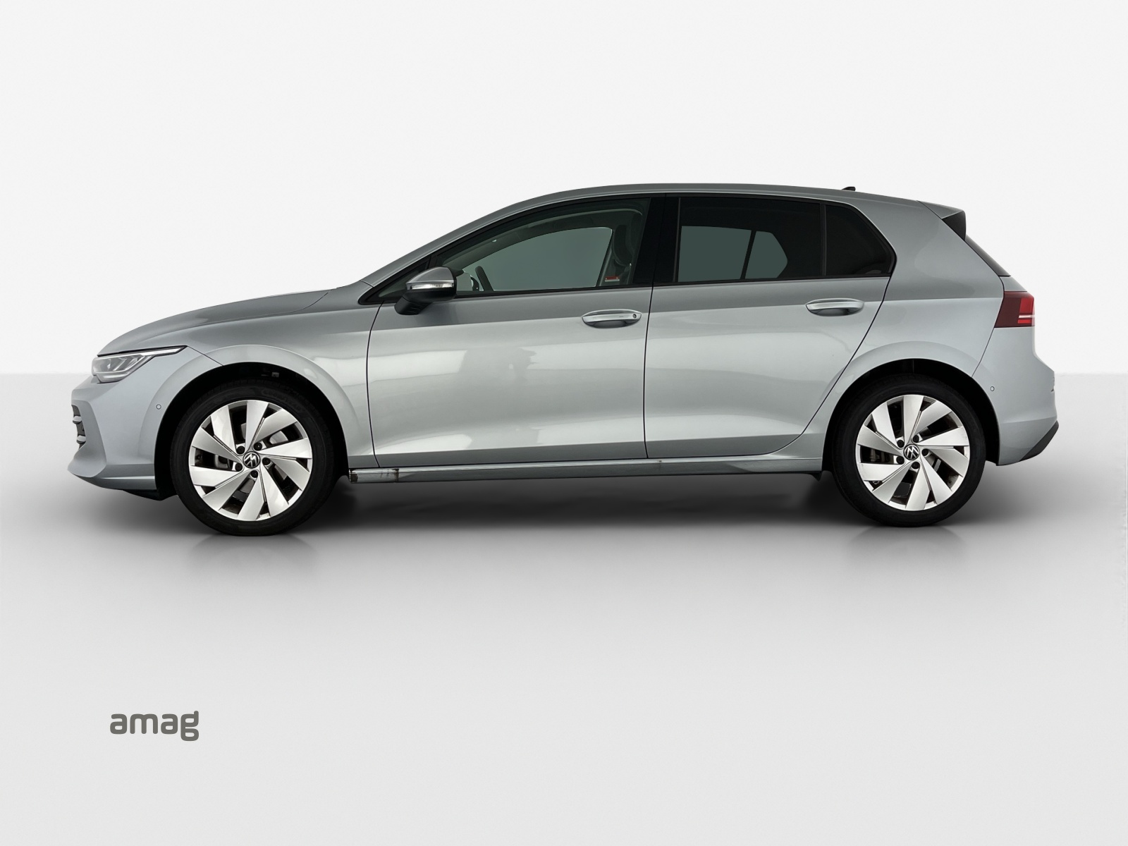 VW Golf 1.5 e TSI mHEV Life DSG-image-1