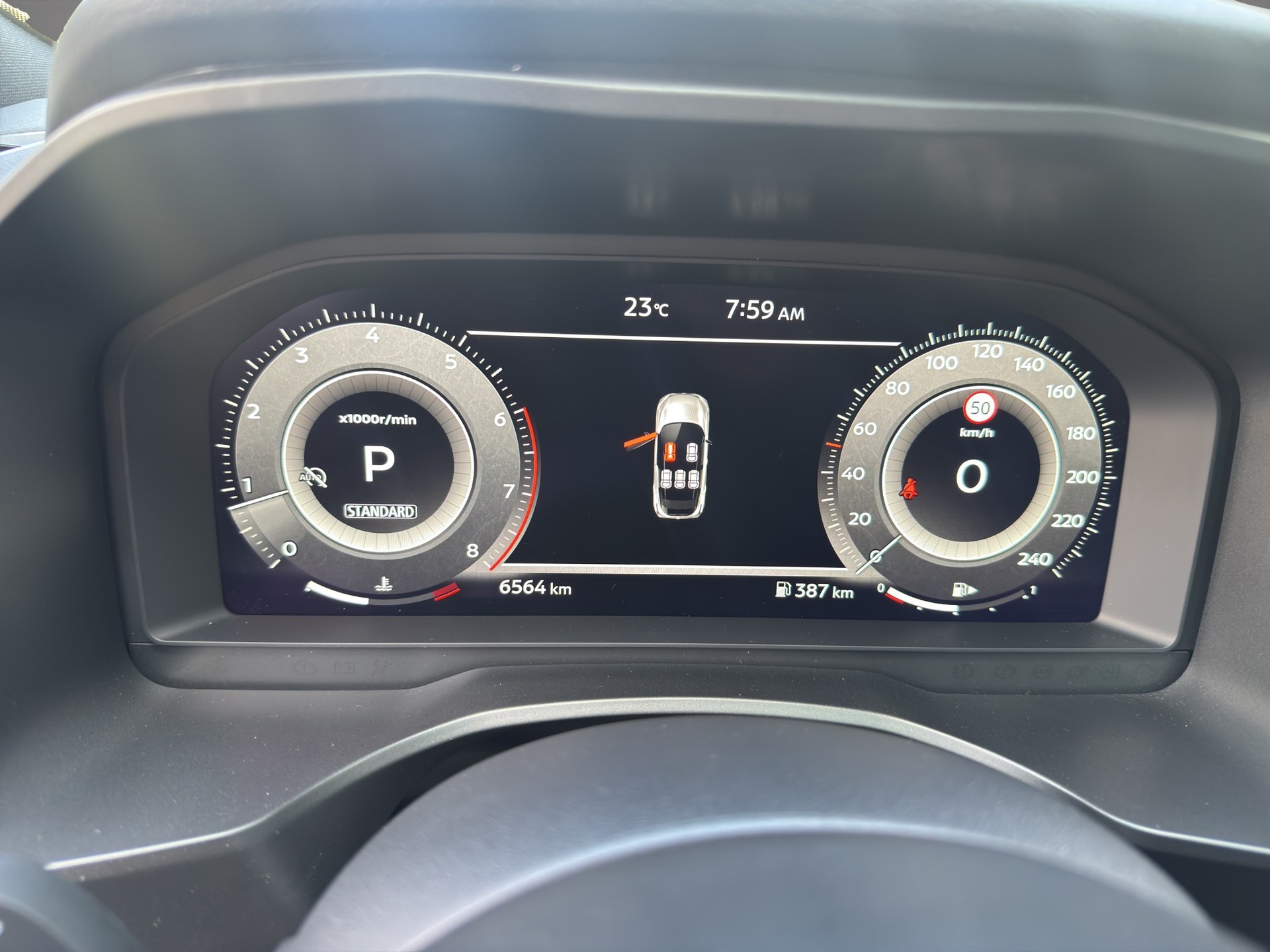 NISSAN Qashqai 1.3 DIG-T MHEV Tekna+ Xtronic 4x4-image-10