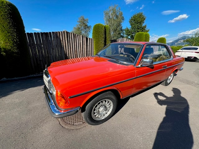 MERCEDES-BENZ Veteranenfahrzeug 280 CE-image-4