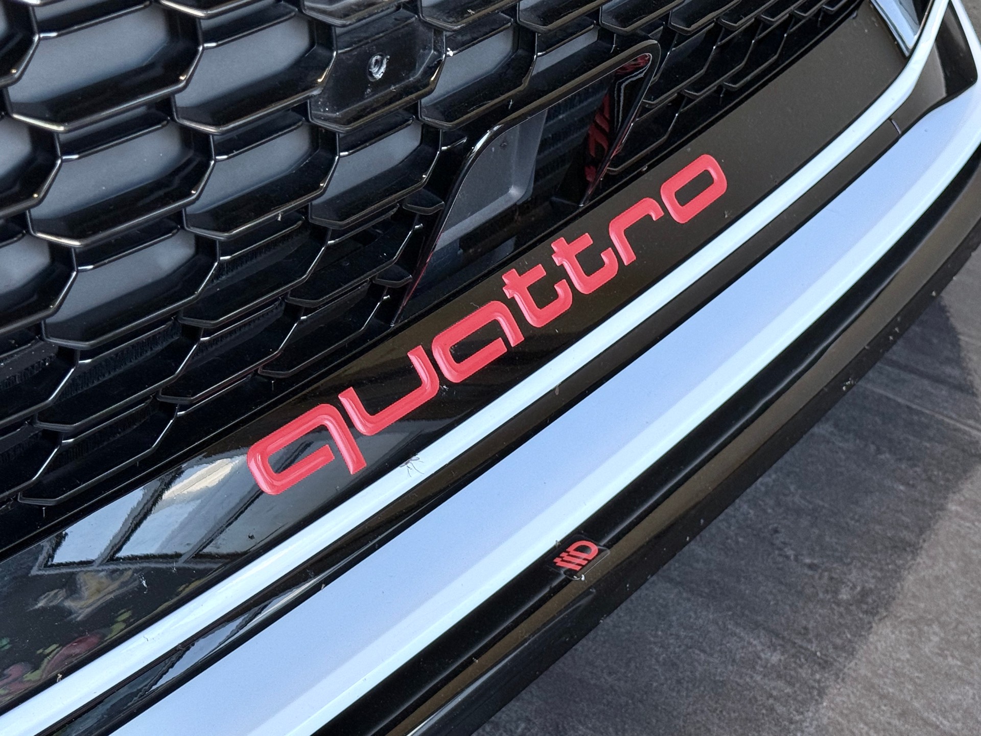 AUDI RS3 Sportback 2.5 TSI quattro S-tronic-image-30