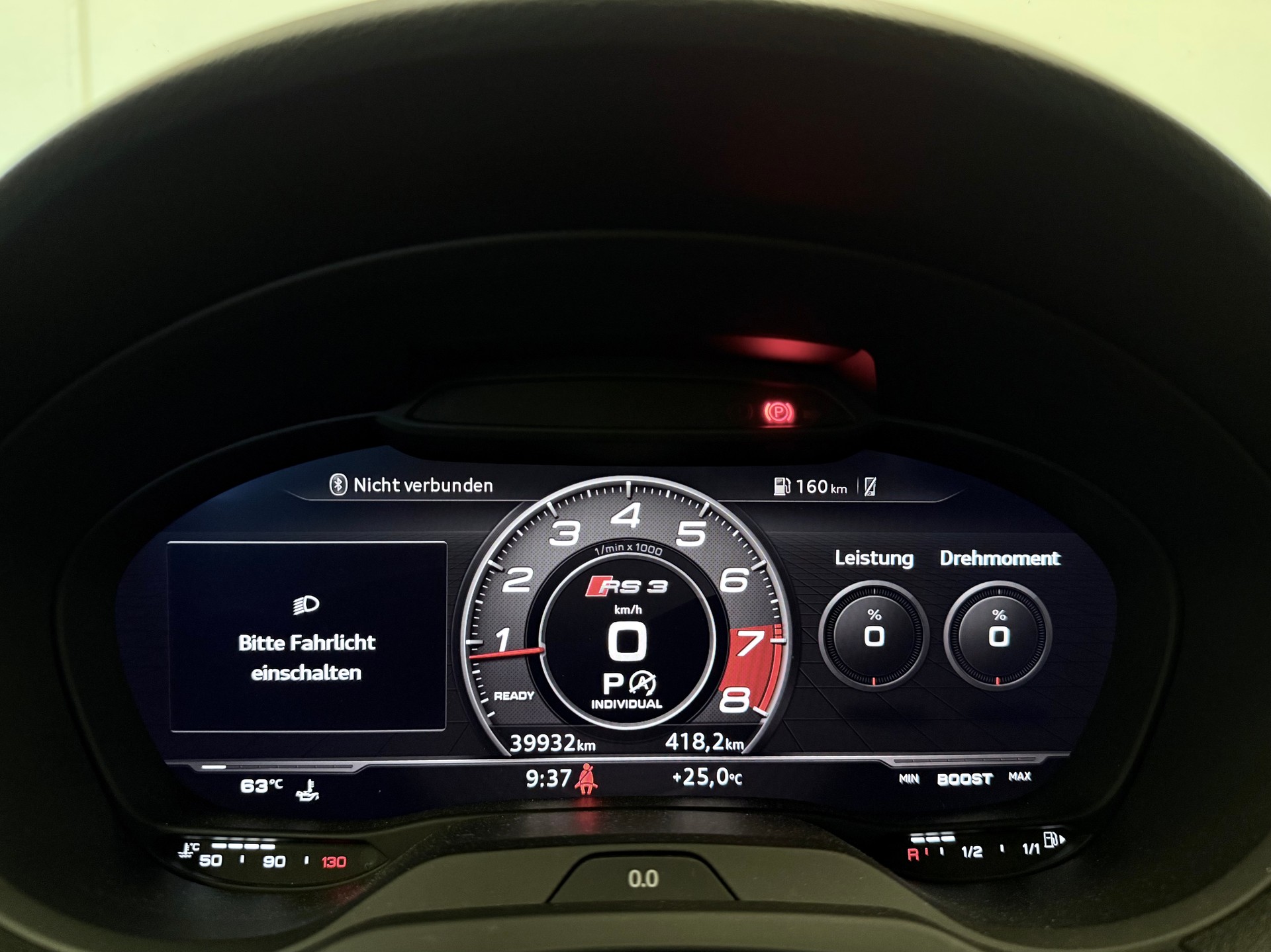 AUDI RS3 Sportback 2.5 TSI quattro S-tronic-image-25
