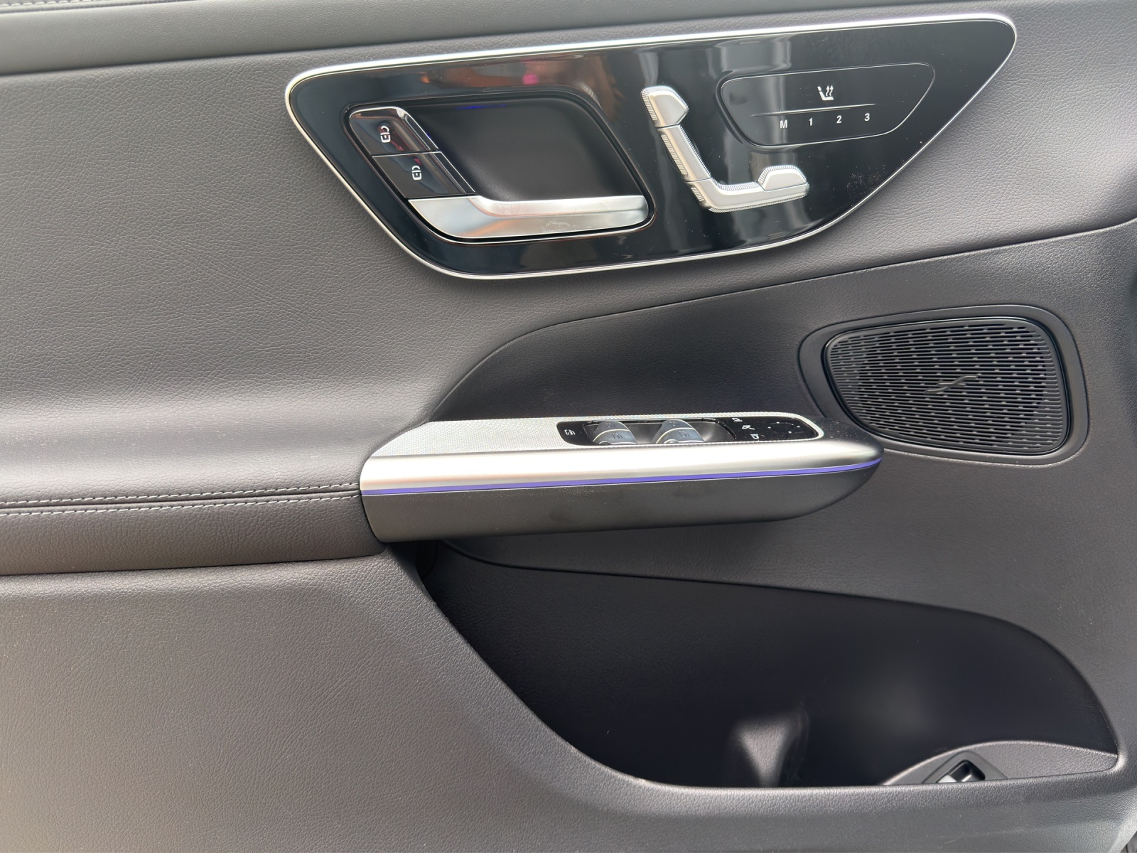 Image MERCEDES-BENZ GLC-400 GLC 400 e 4Matic EQ Star 9G-Tronic