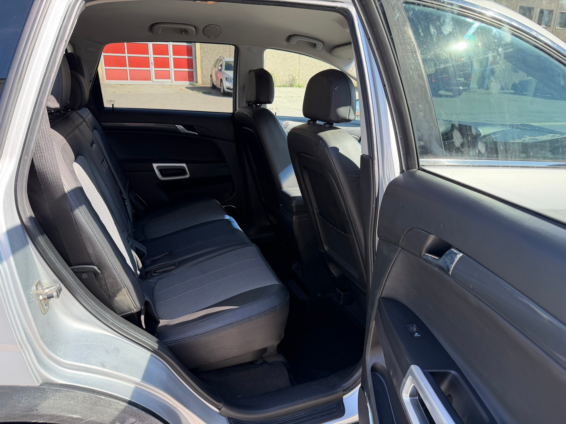 OPEL Antara 2.2 CDTi Enjoy 4WD-image-7