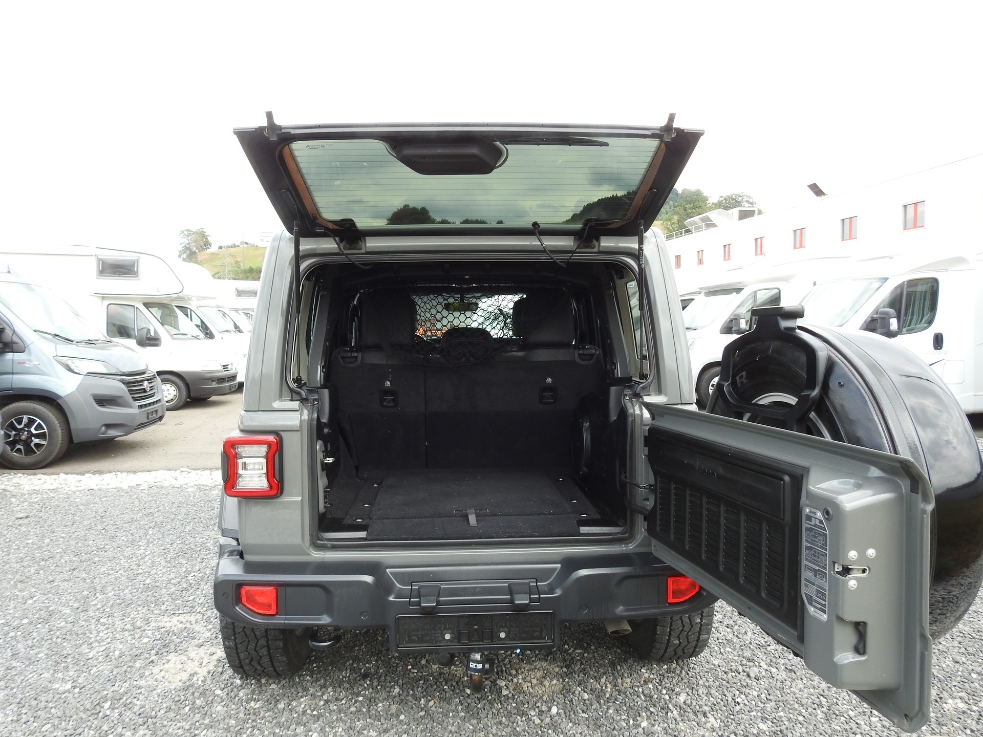 JEEP Wrangler 2.0 Unlimited Night Eagle Overland Automatic-image-12