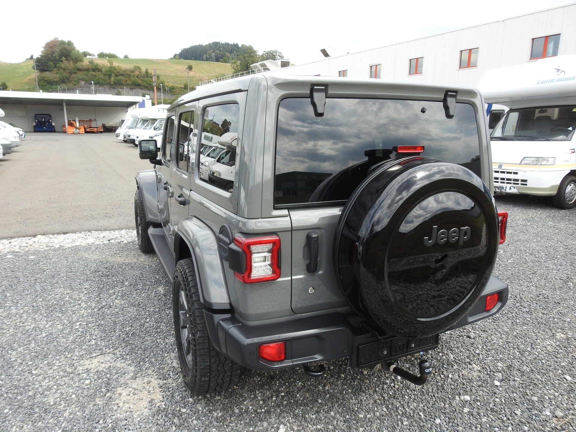 JEEP Wrangler 2.0 Unlimited Night Eagle Overland Automatic-image-3