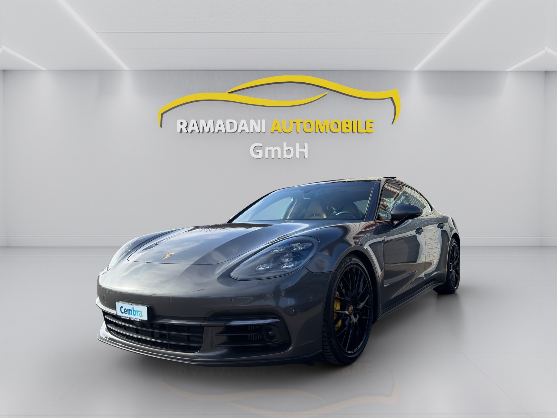 PORSCHE Panamera 4S PDK-image-4