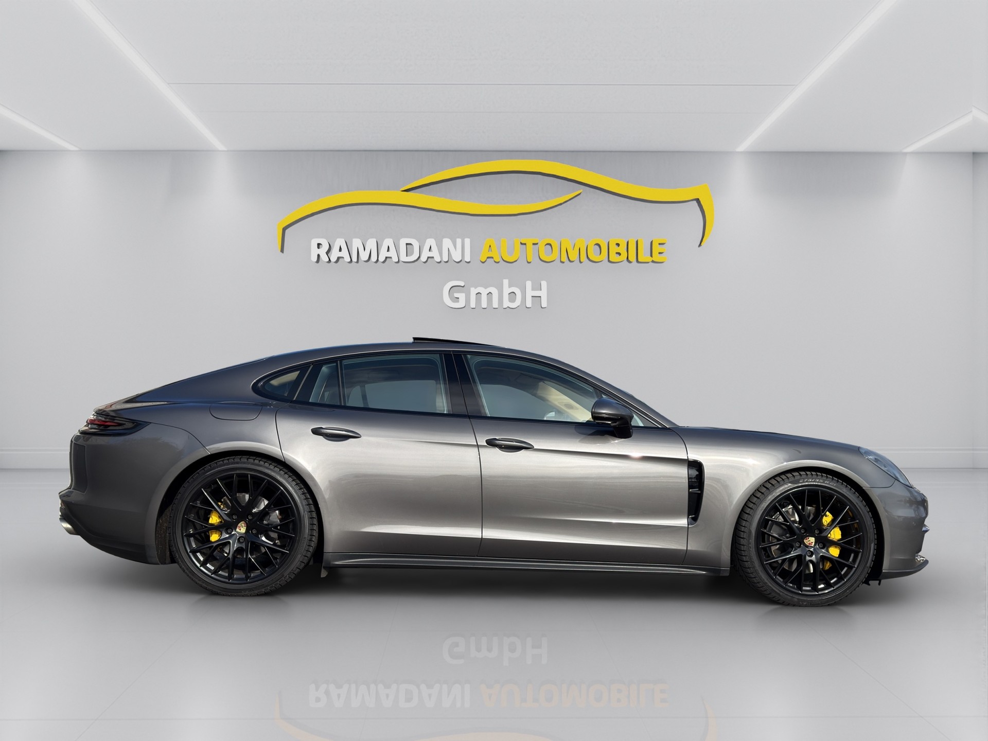 PORSCHE Panamera 4S PDK-image-1