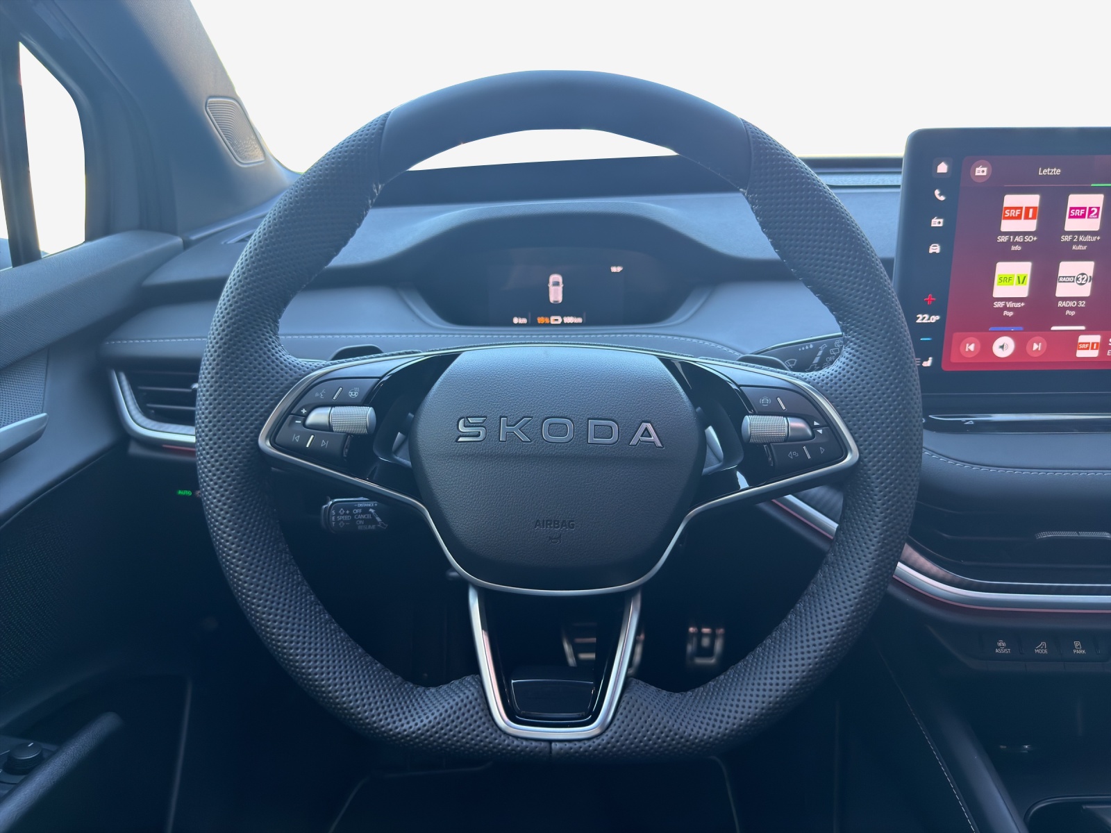 SKODA Elroq Sportline 85 4x4-image-9