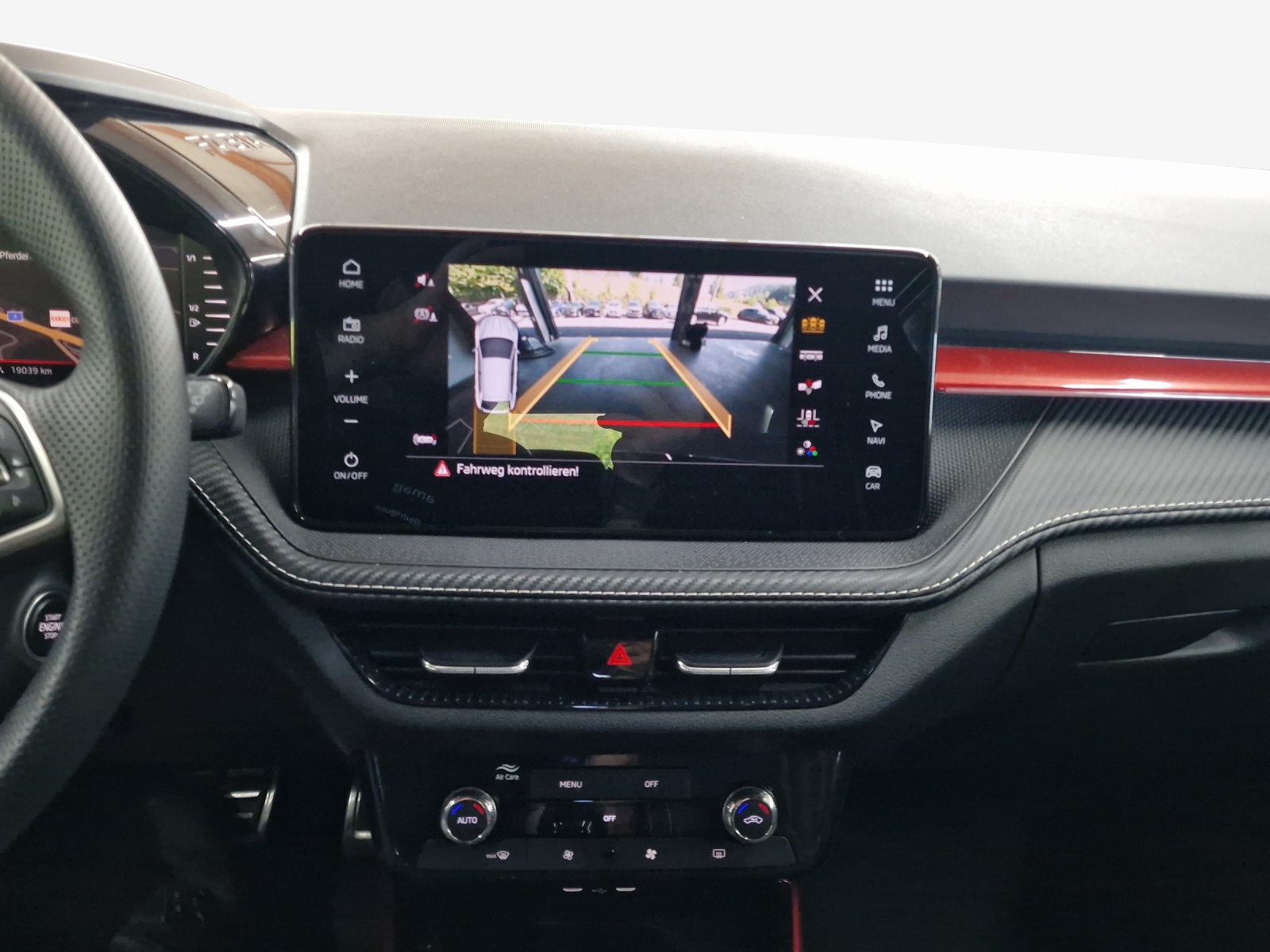 SKODA Fabia 1.5 TSI Monte Carlo DSG-image-10