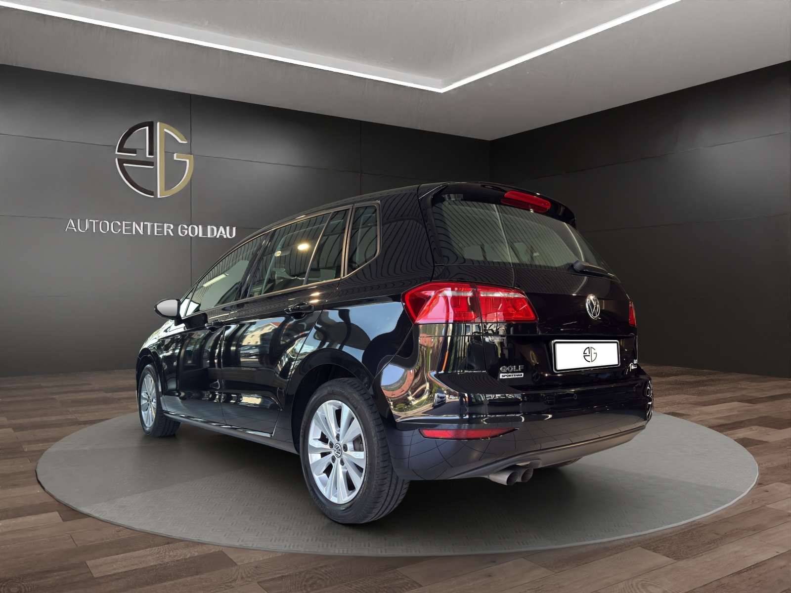 VW Golf Sportsvan 1.4 TSI Comfortline DSG-image-1