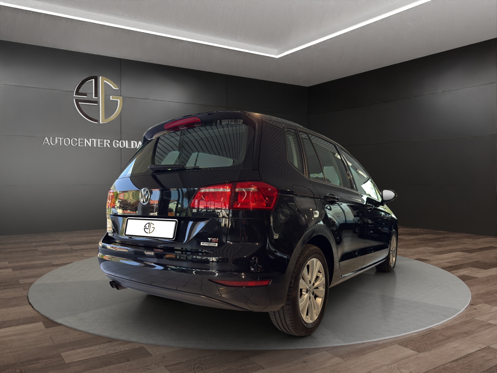 VW Golf Sportsvan 1.4 TSI Comfortline DSG-image-3
