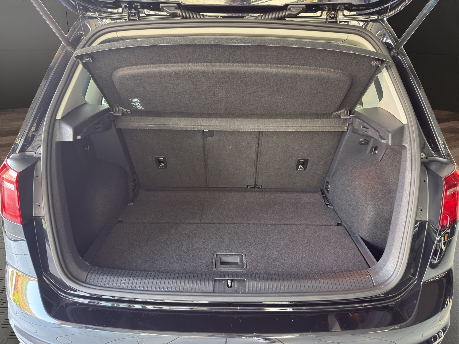 VW Golf Sportsvan 1.4 TSI Comfortline DSG-image-15