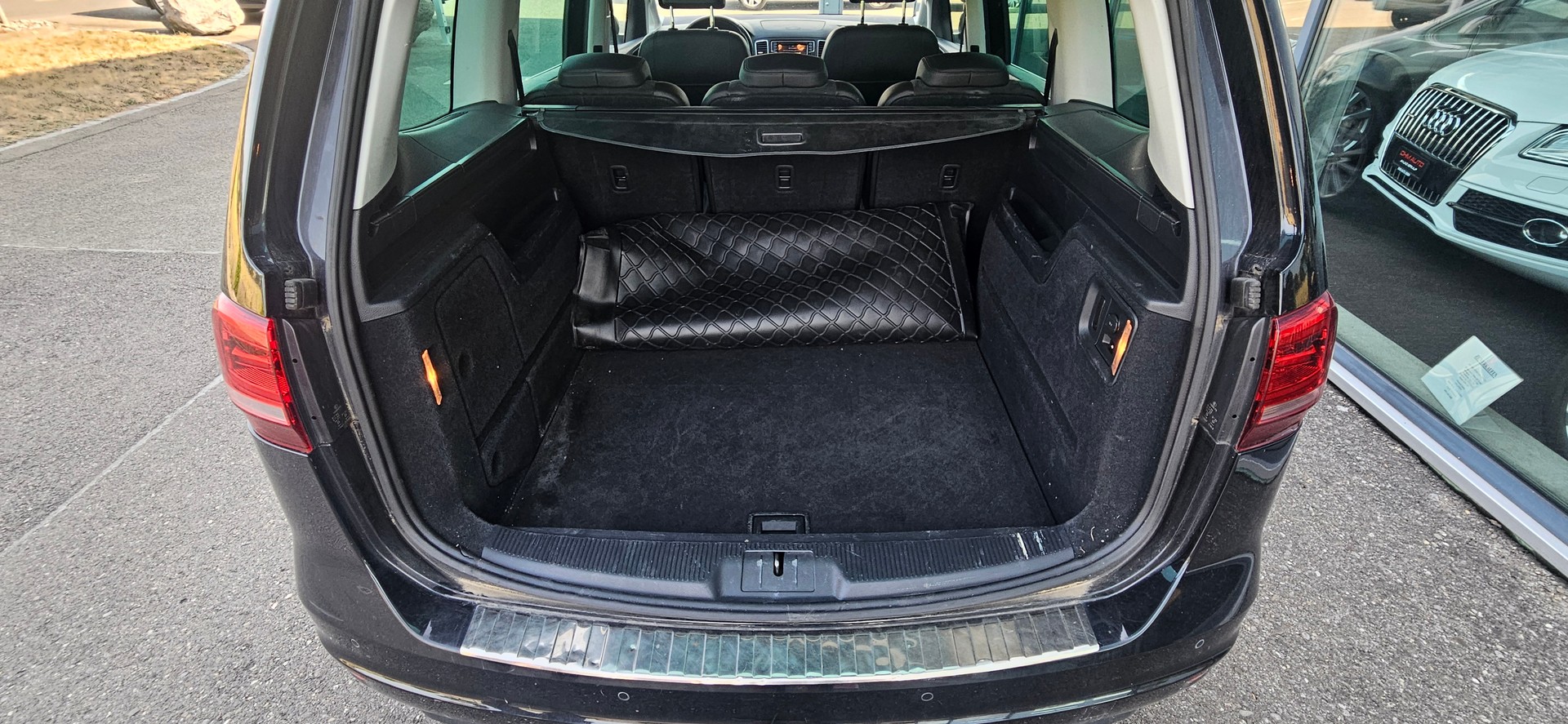 VW Sharan 2.0 TDI BMT Highline 4Motion DSG-image-15